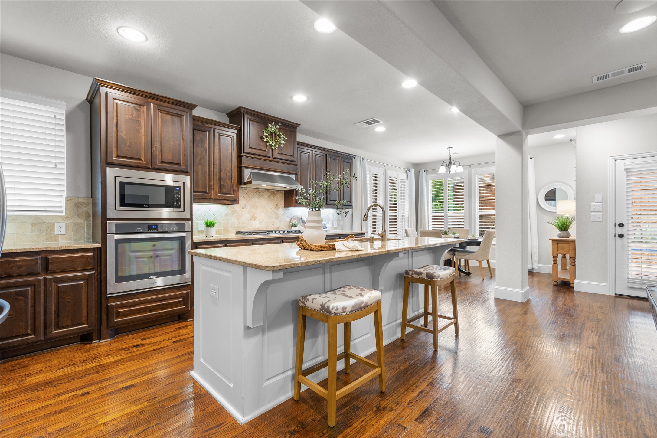 1616 Golf Club Drive