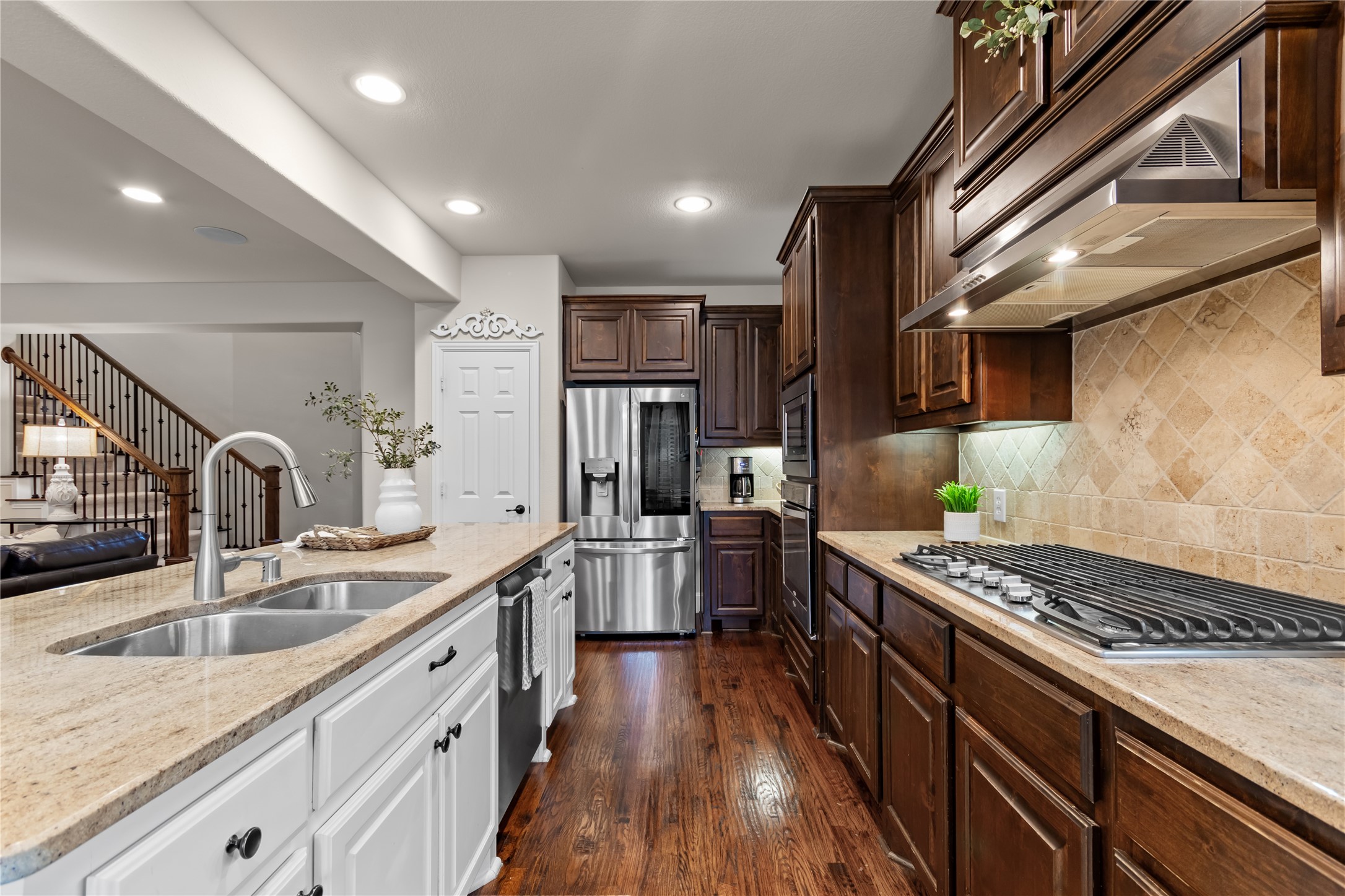 1616 Golf Club Drive