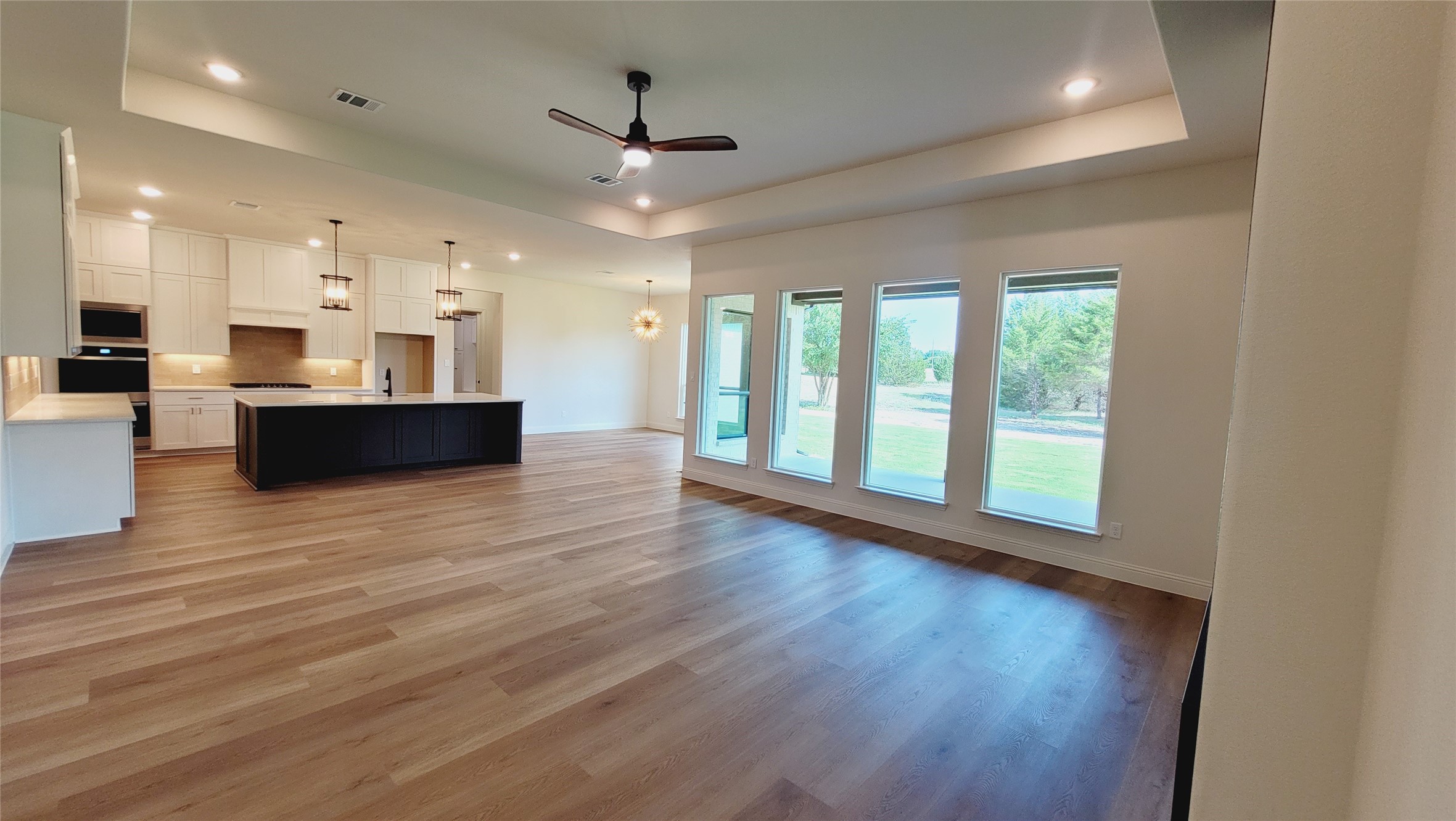 6821 Southrock Drive