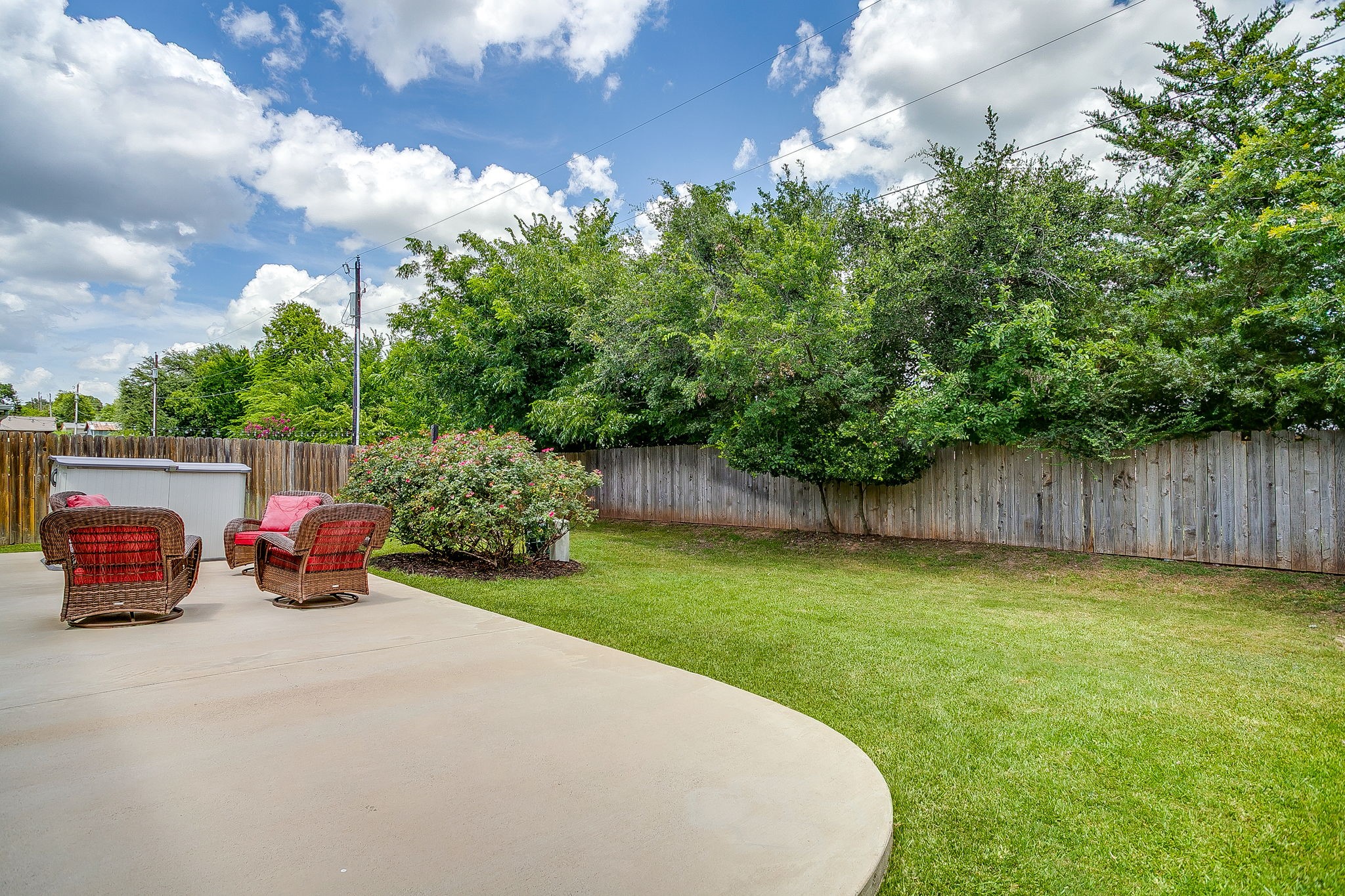 216 Lovers Path Drive