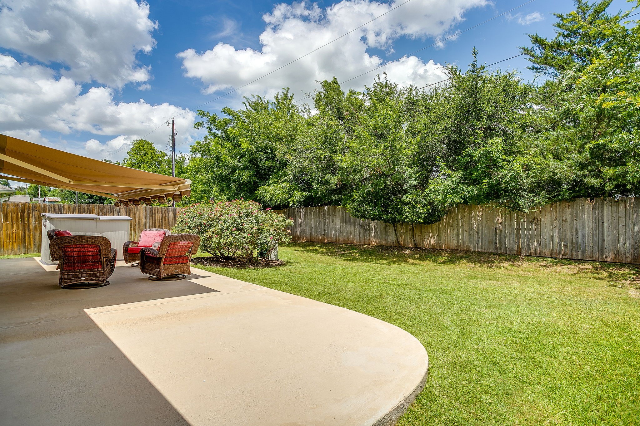 216 Lovers Path Drive