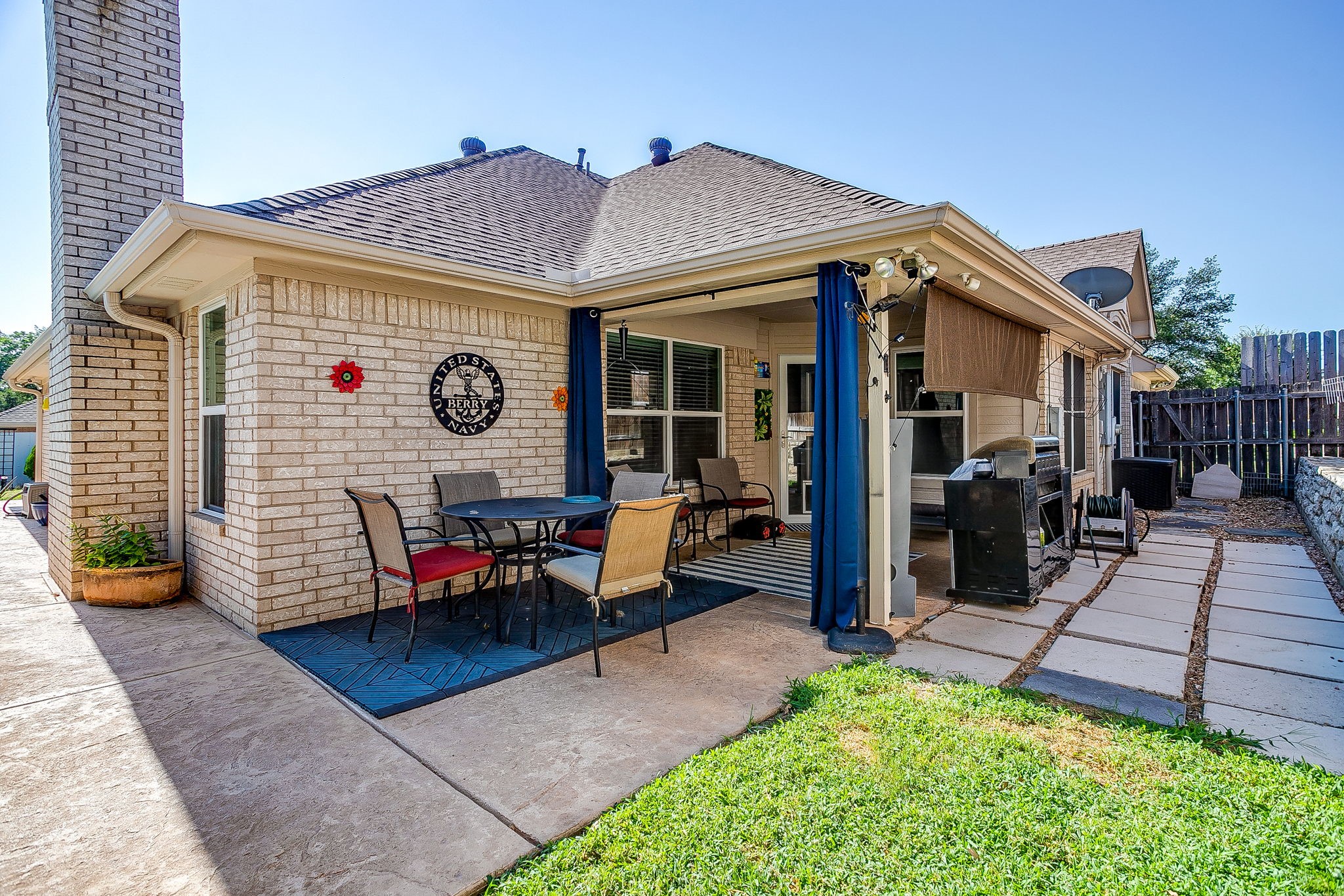 909 Overton Drive