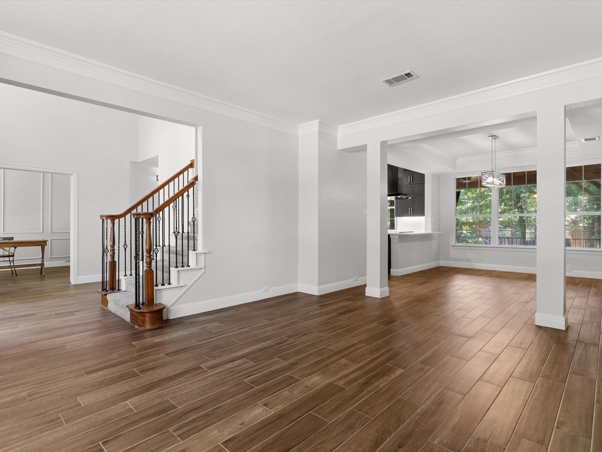3573 Boxwood Drive