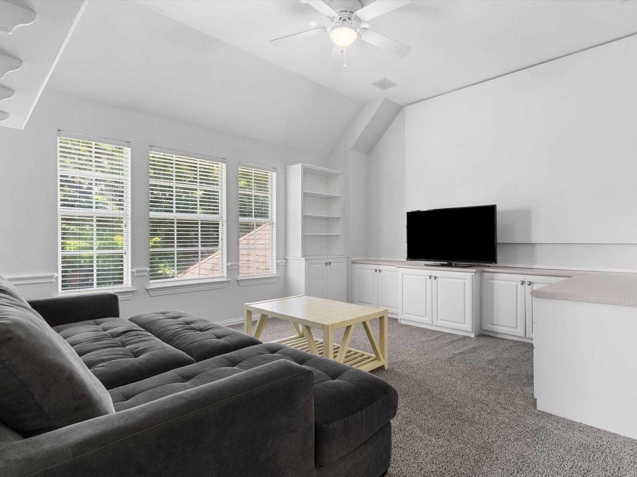 3573 Boxwood Drive