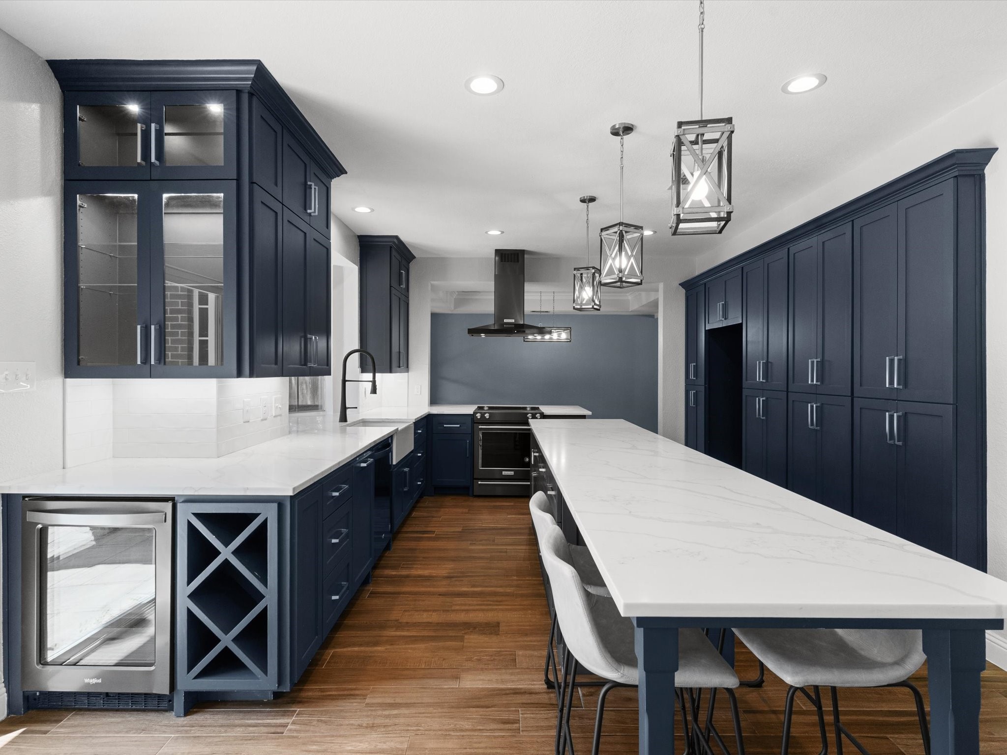 3573 Boxwood Drive