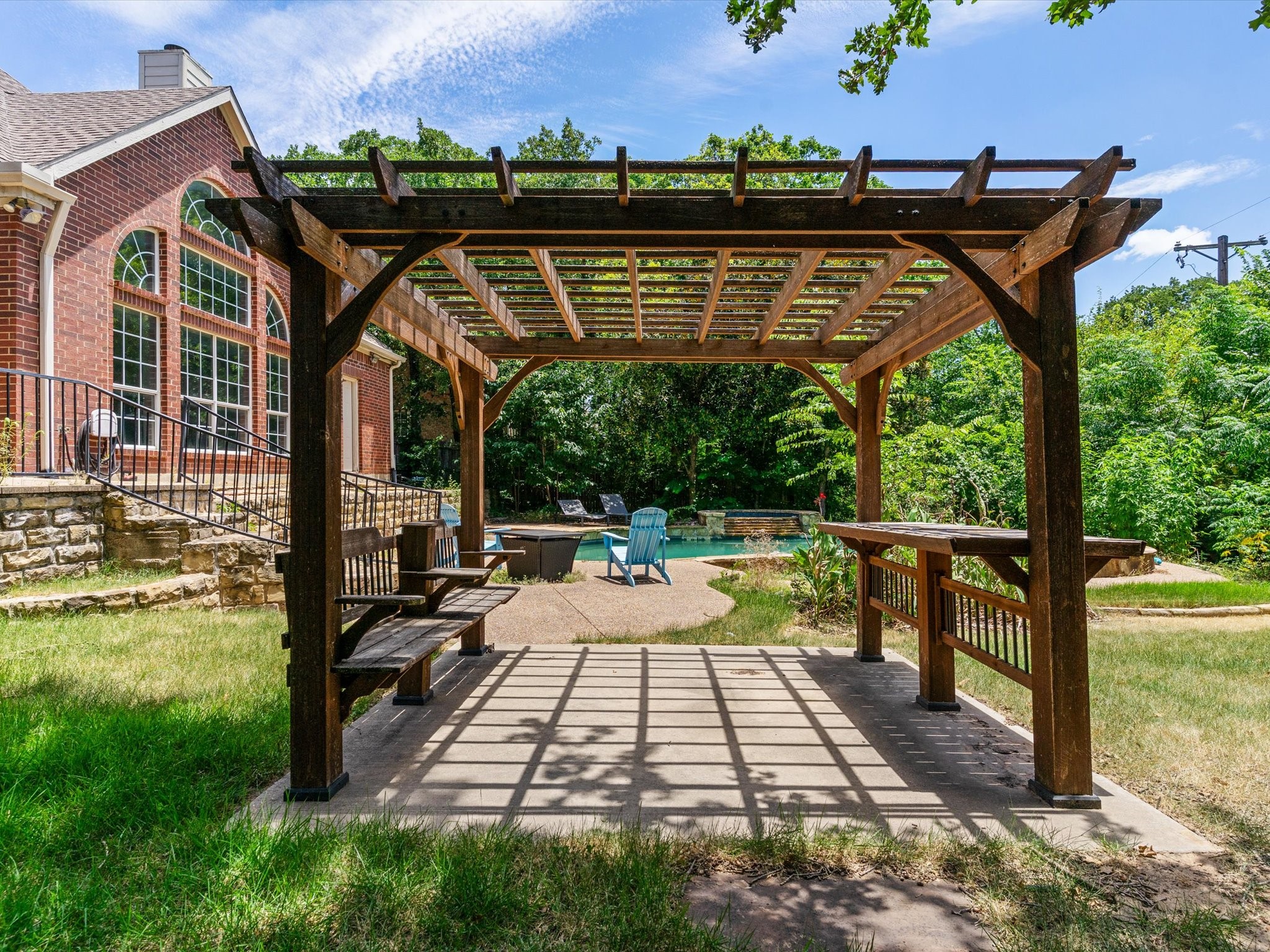 3573 Boxwood Drive