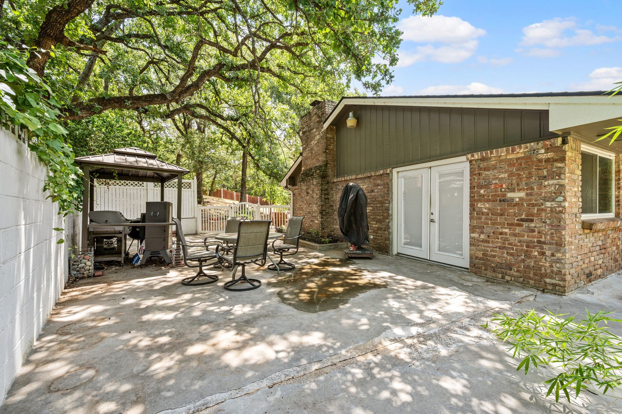4104 Linkwood Drive