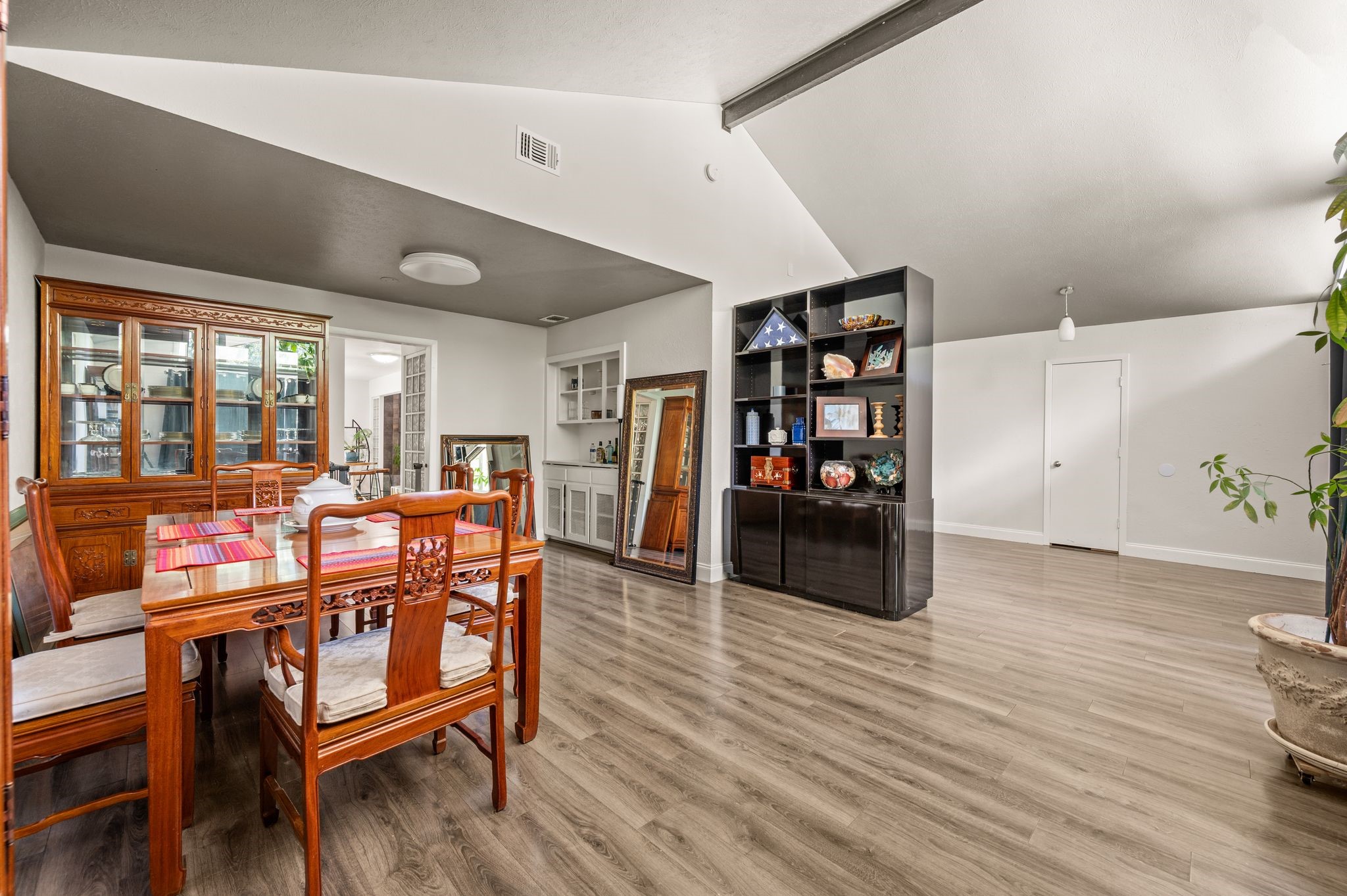 4104 Linkwood Drive