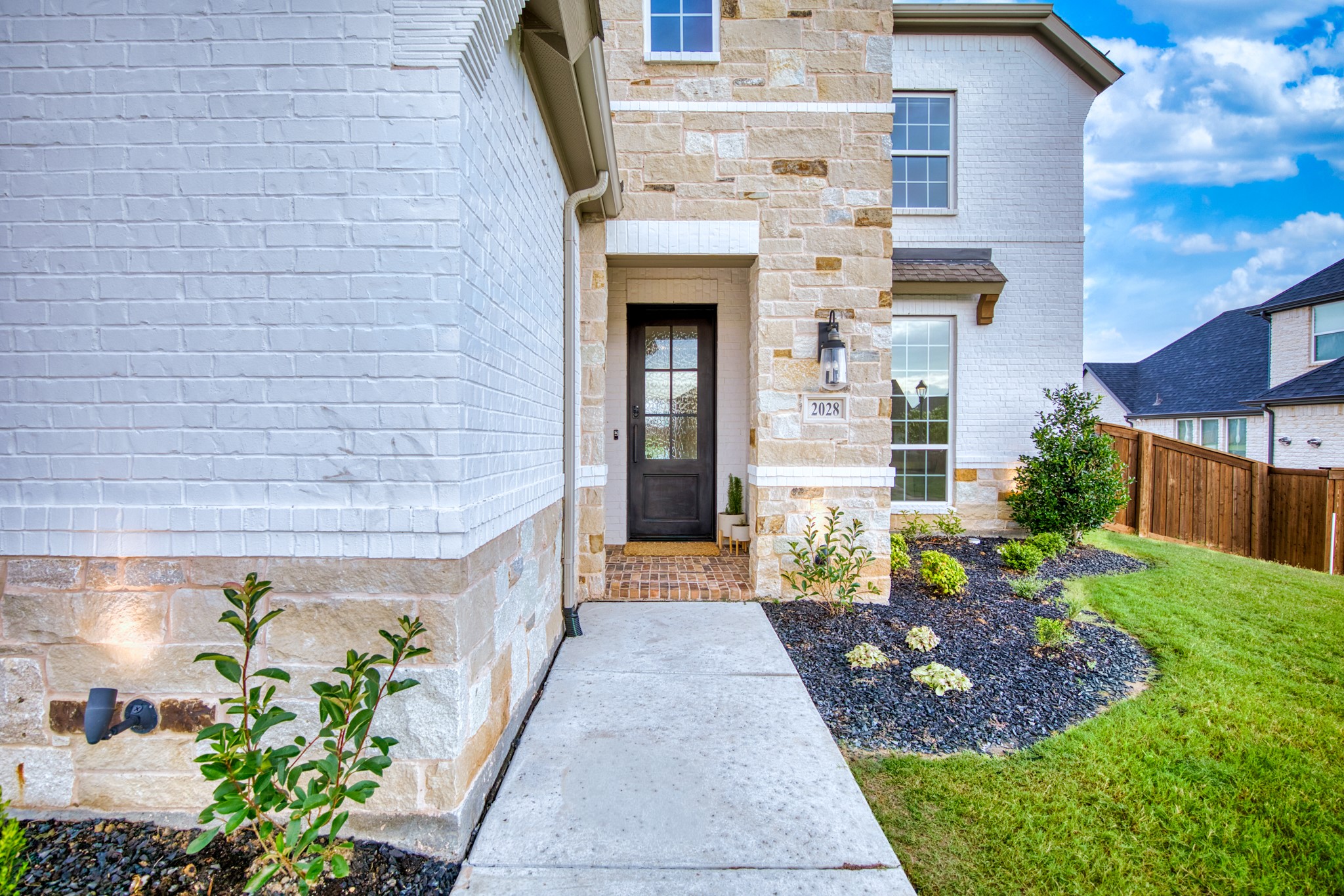 2028 Waterleaf Road