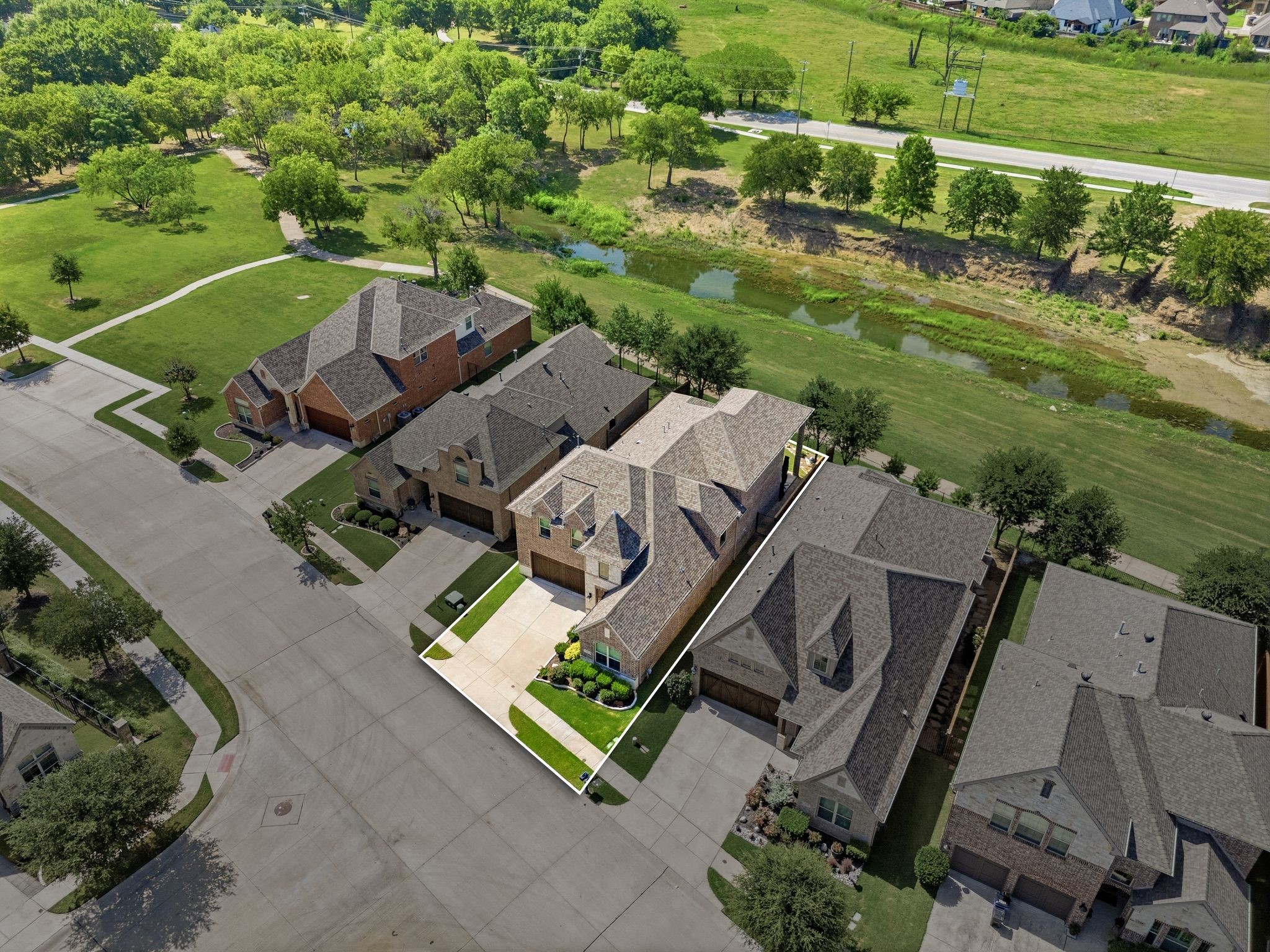 324 Riverdance Way