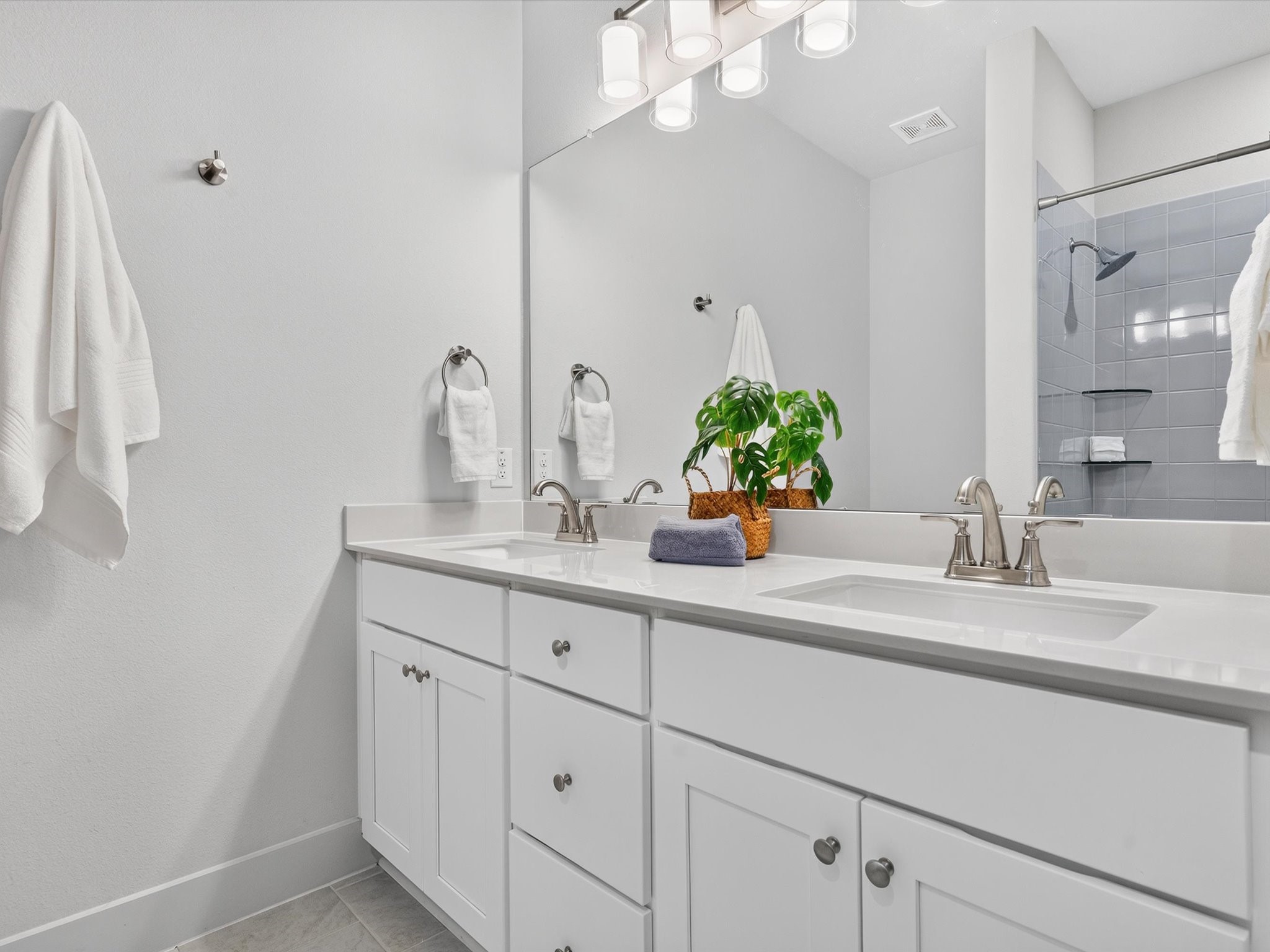 1423 Silver Marten Trail