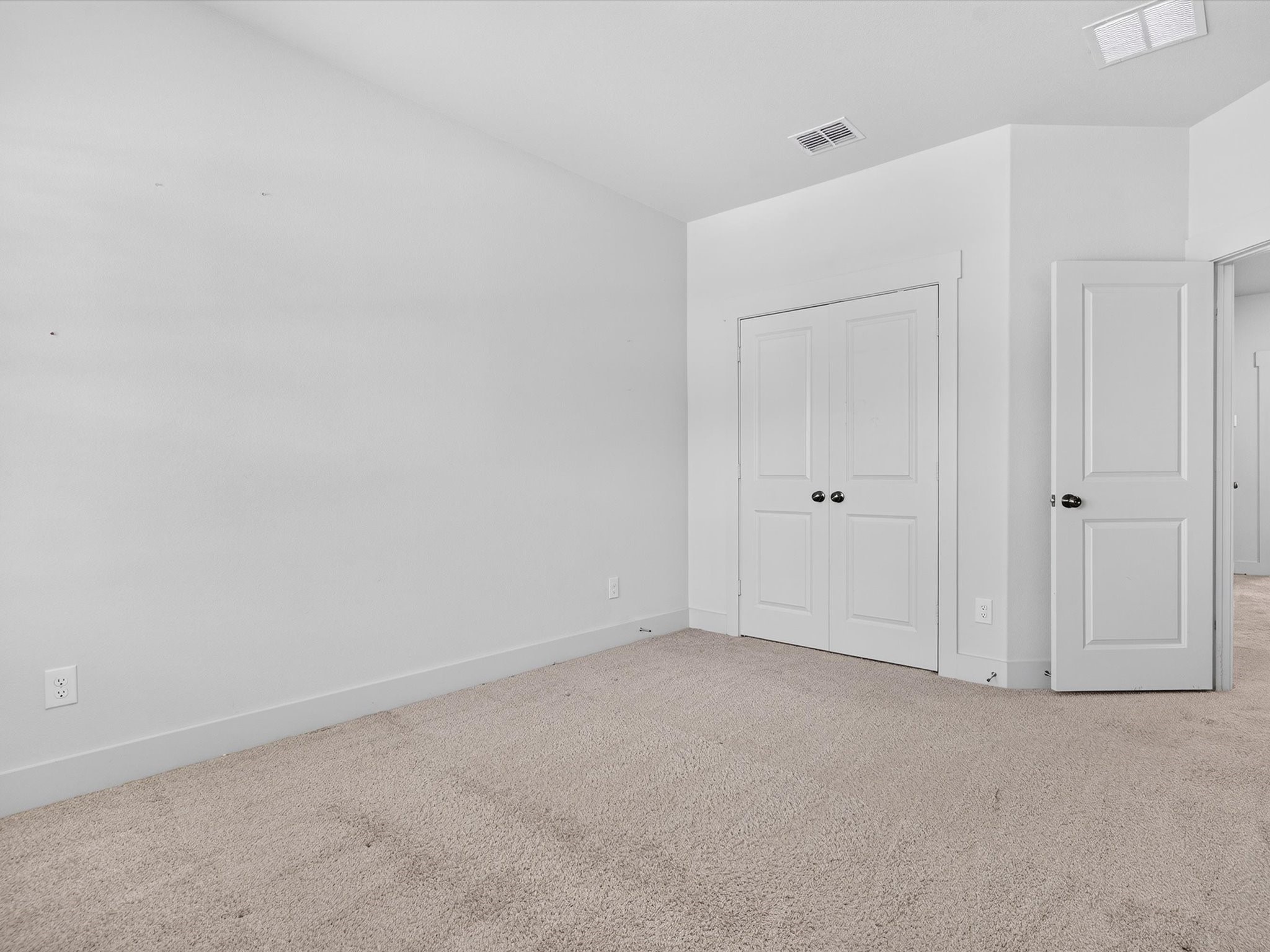 1423 Silver Marten Trail
