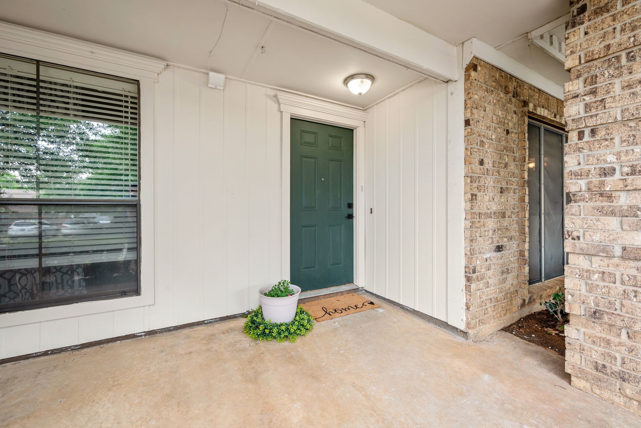 2911 Post Oak Drive