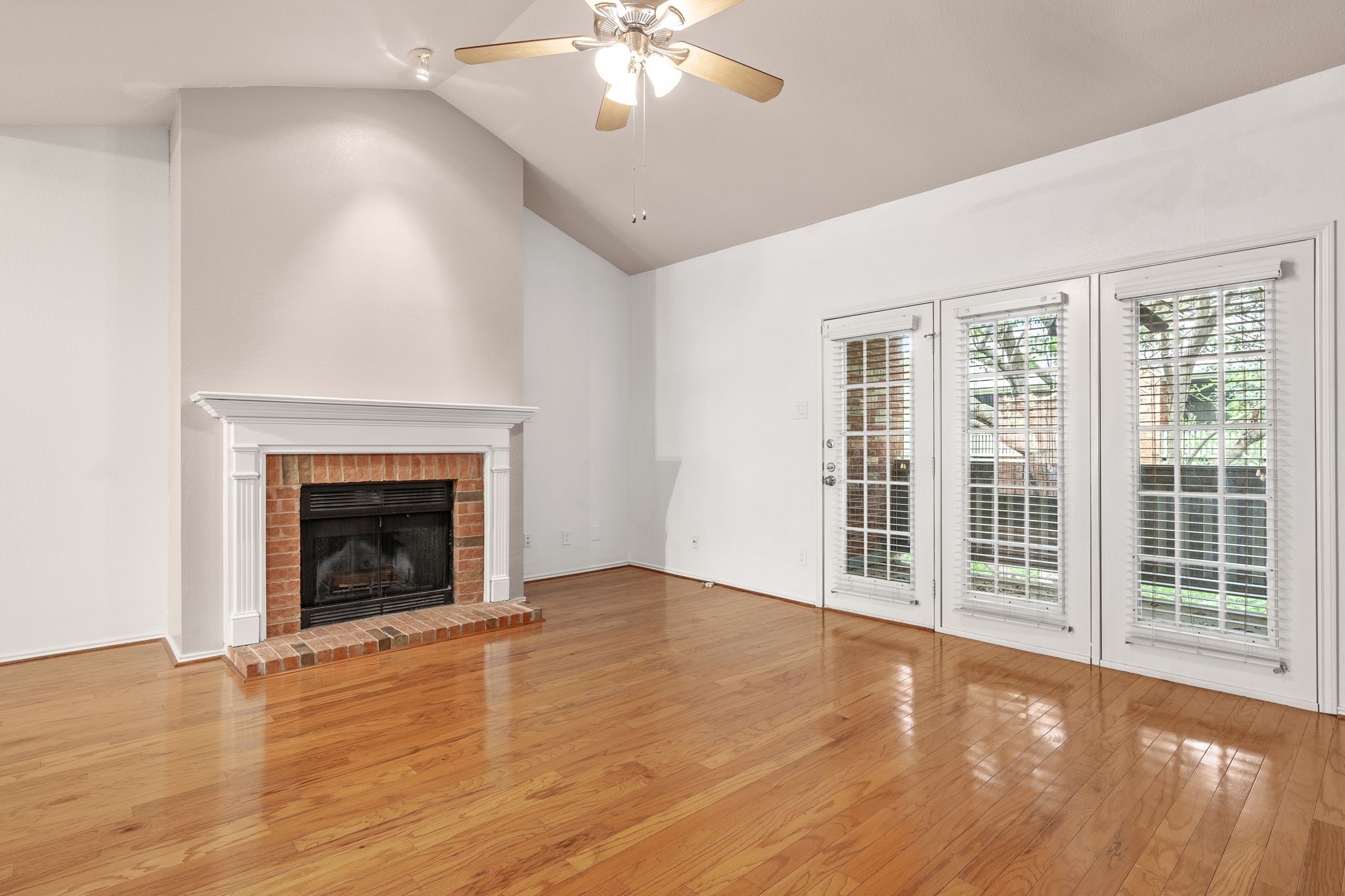 12660 Hillcrest Road 4203