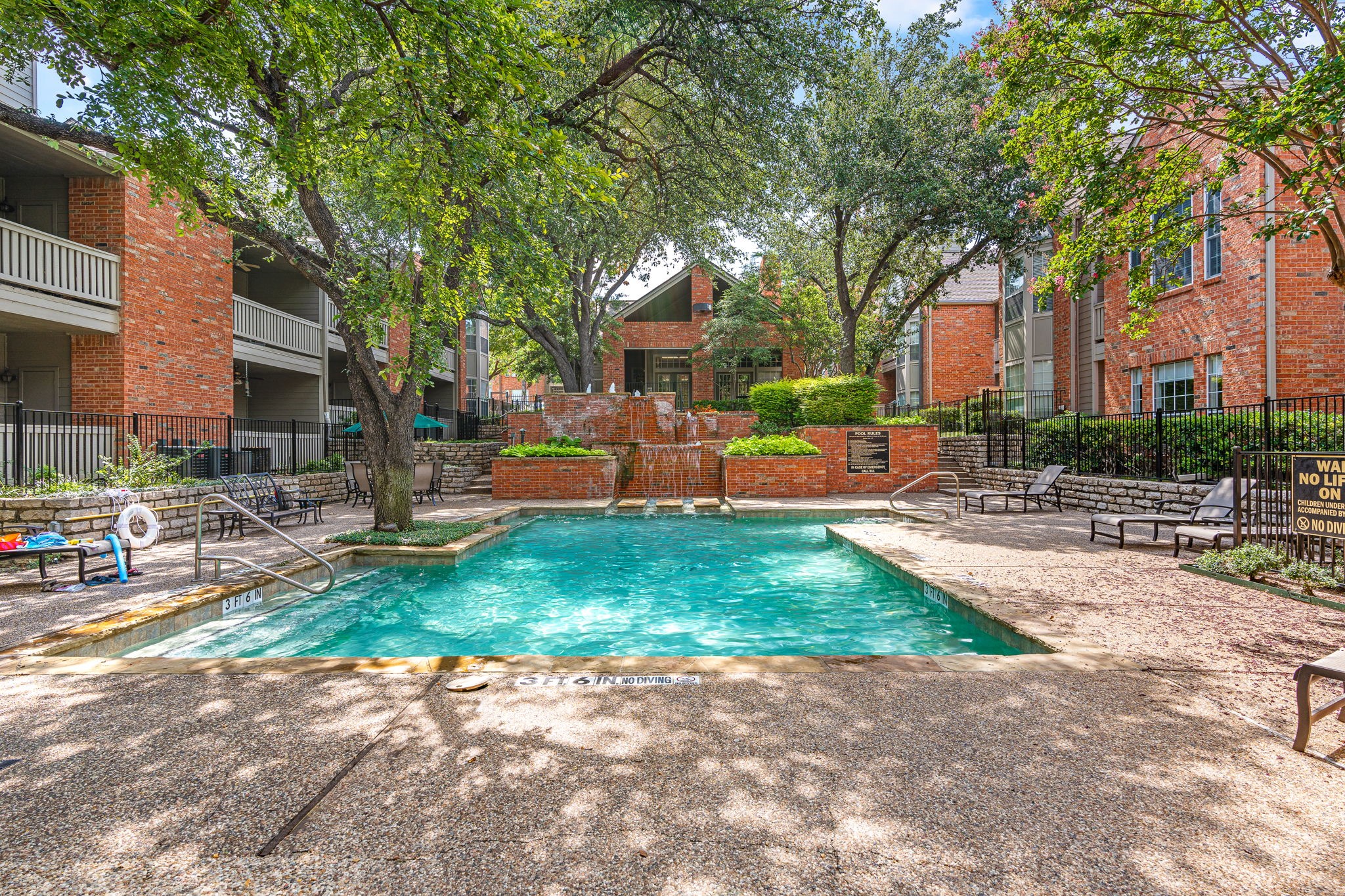 12660 Hillcrest Road 4203