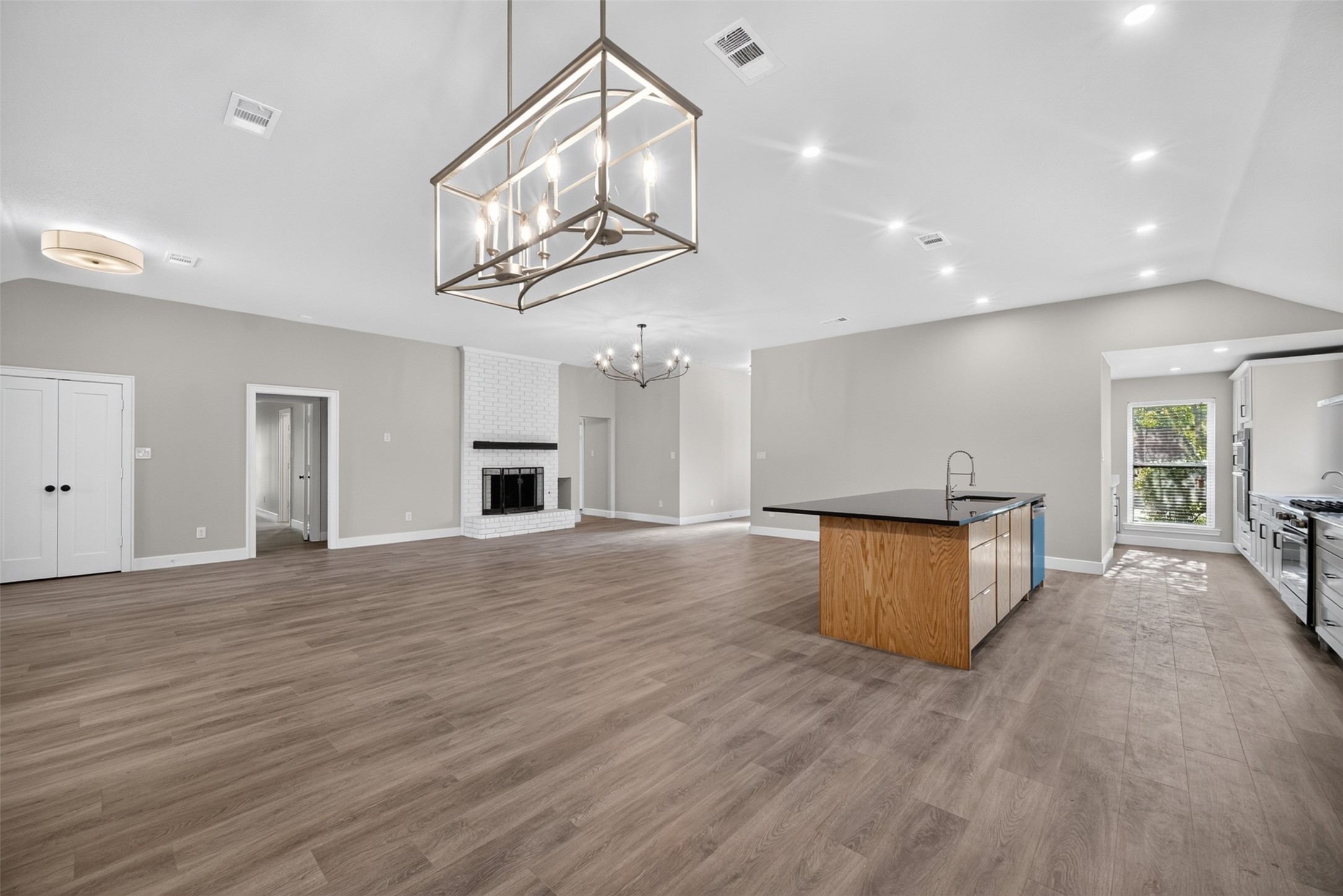 3904 Covinton Lane