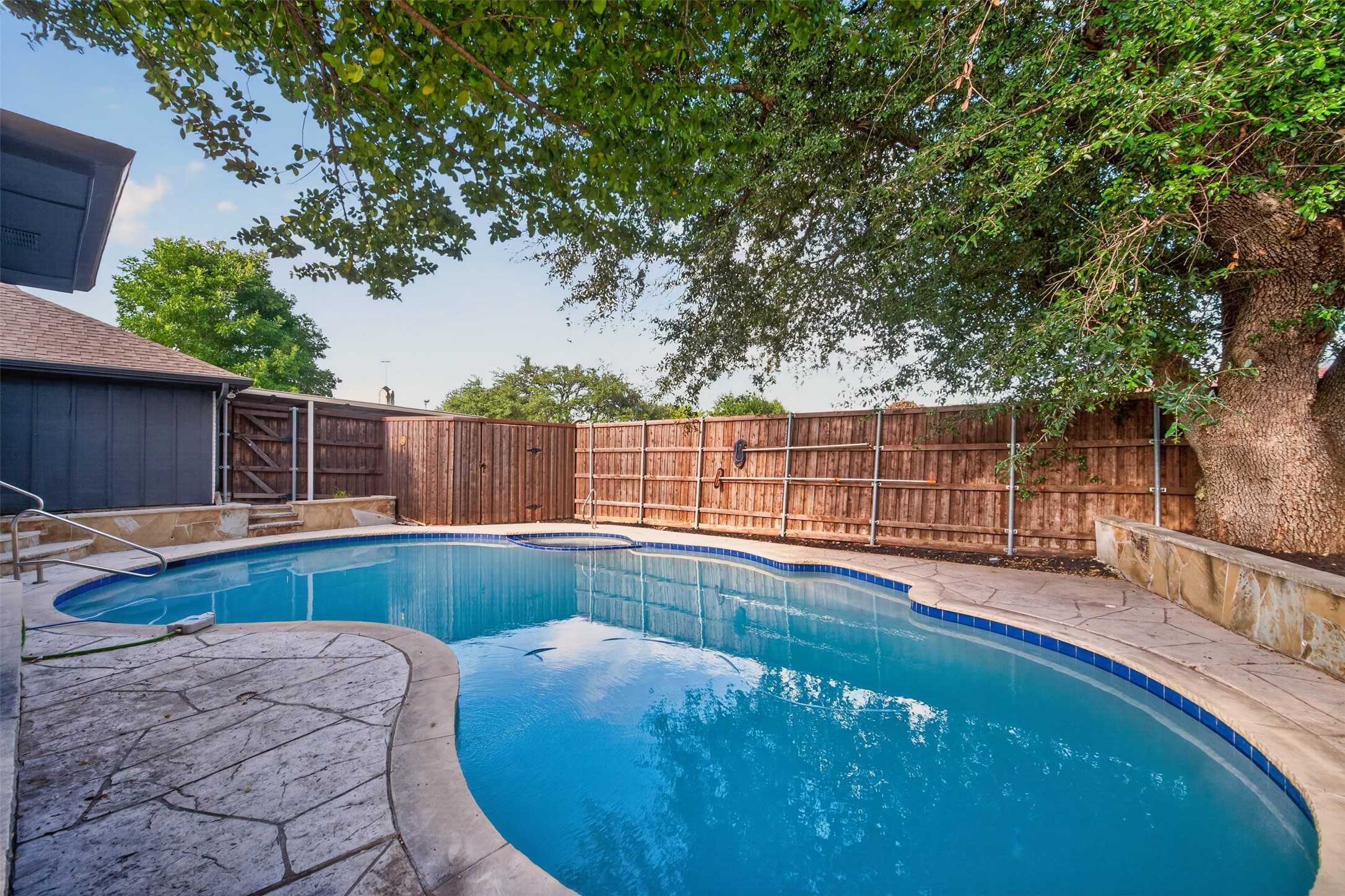 3904 Covinton Lane
