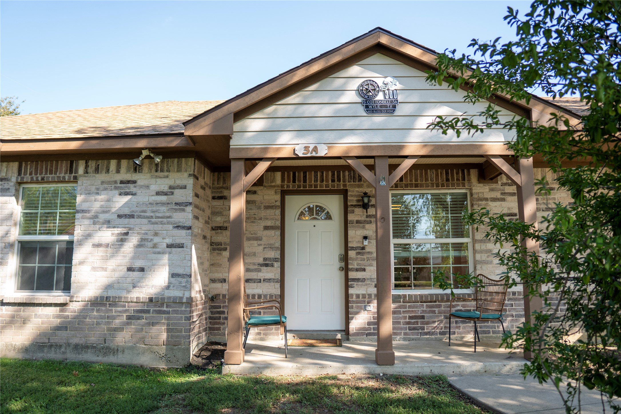 300 S Cottonbelt Avenue 3A