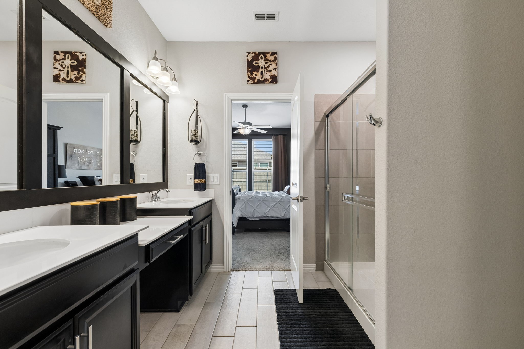 2428 Mockingbird Court