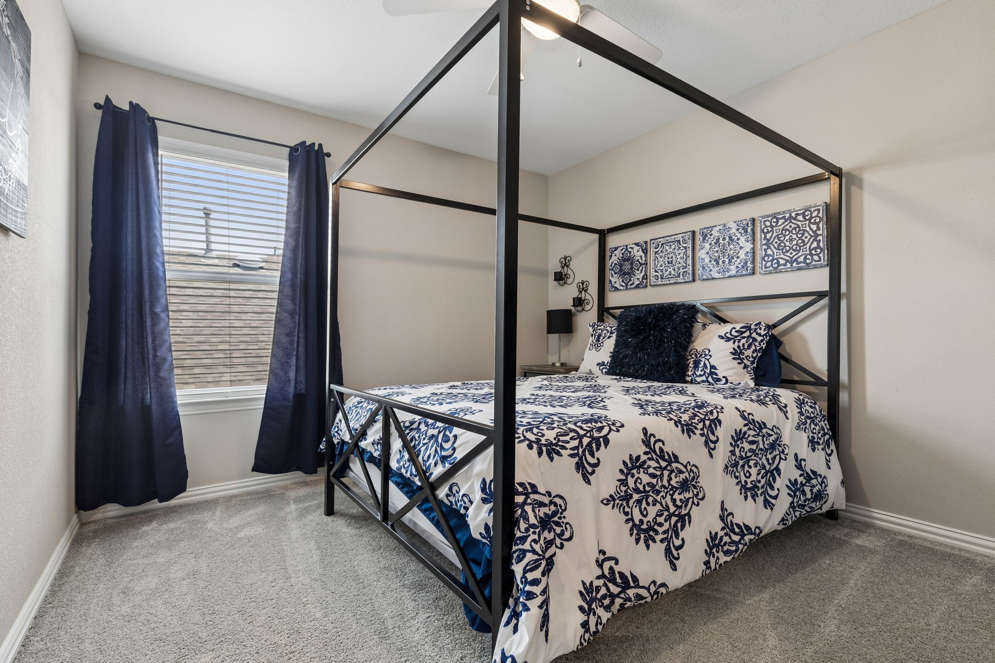 2428 Mockingbird Court