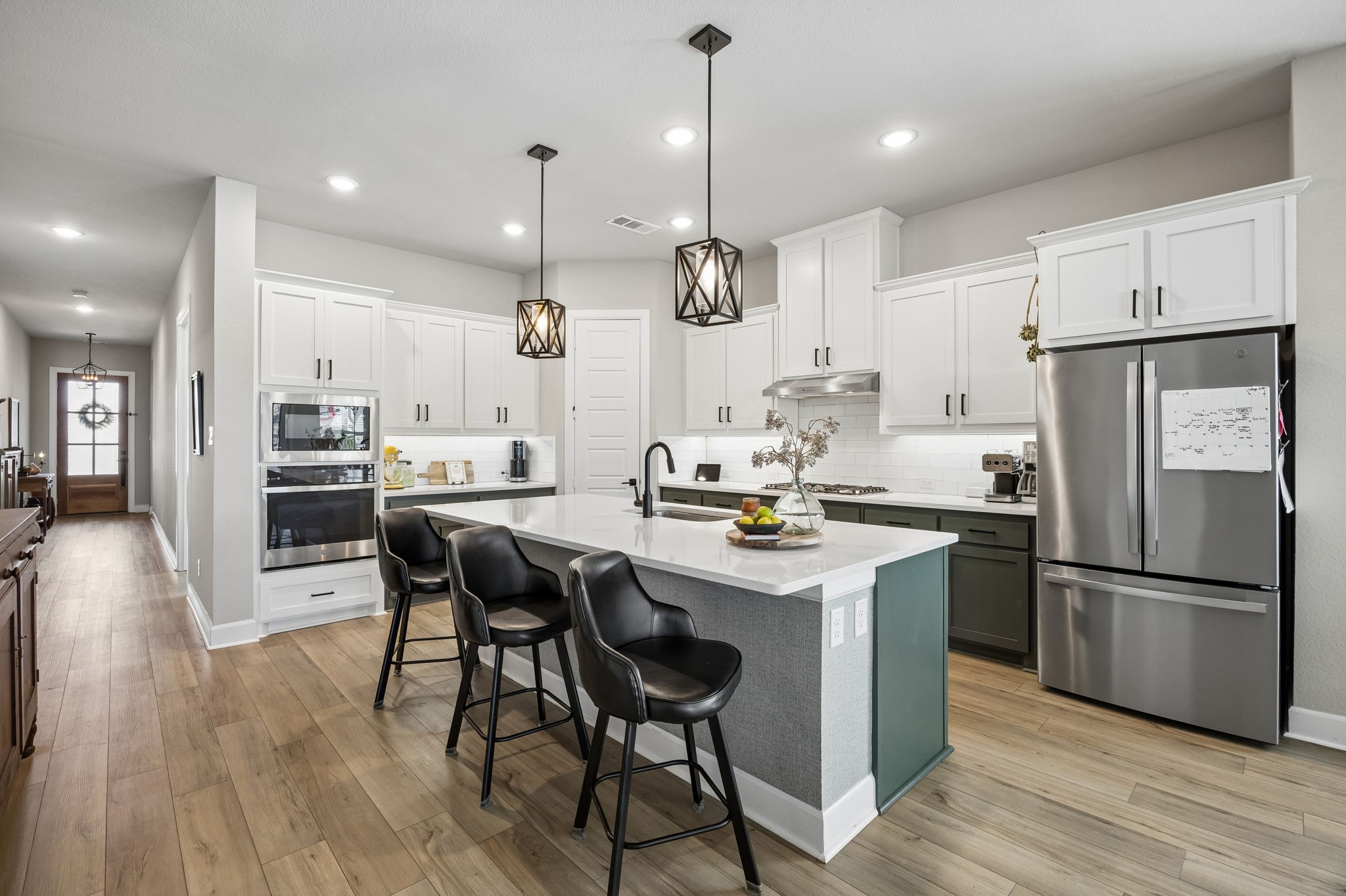 2232 Robin Way