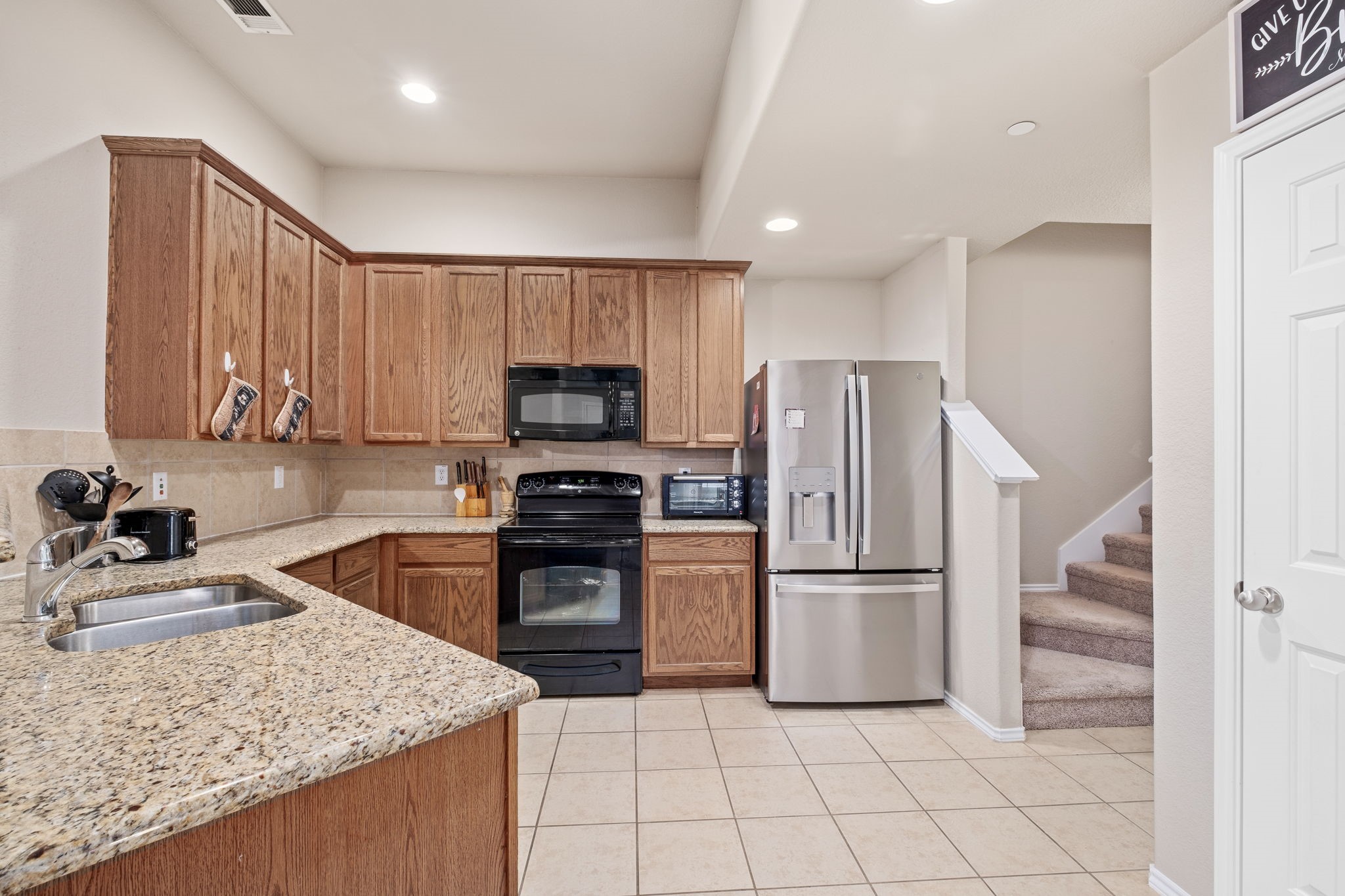 1160 Landon Lane