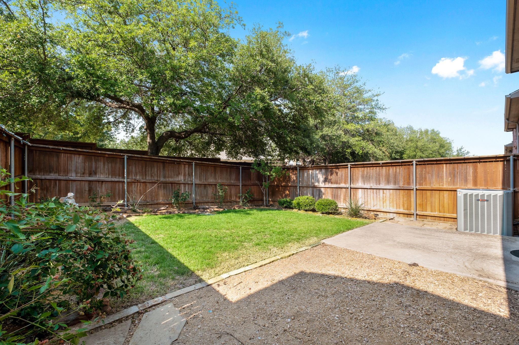 1160 Landon Lane