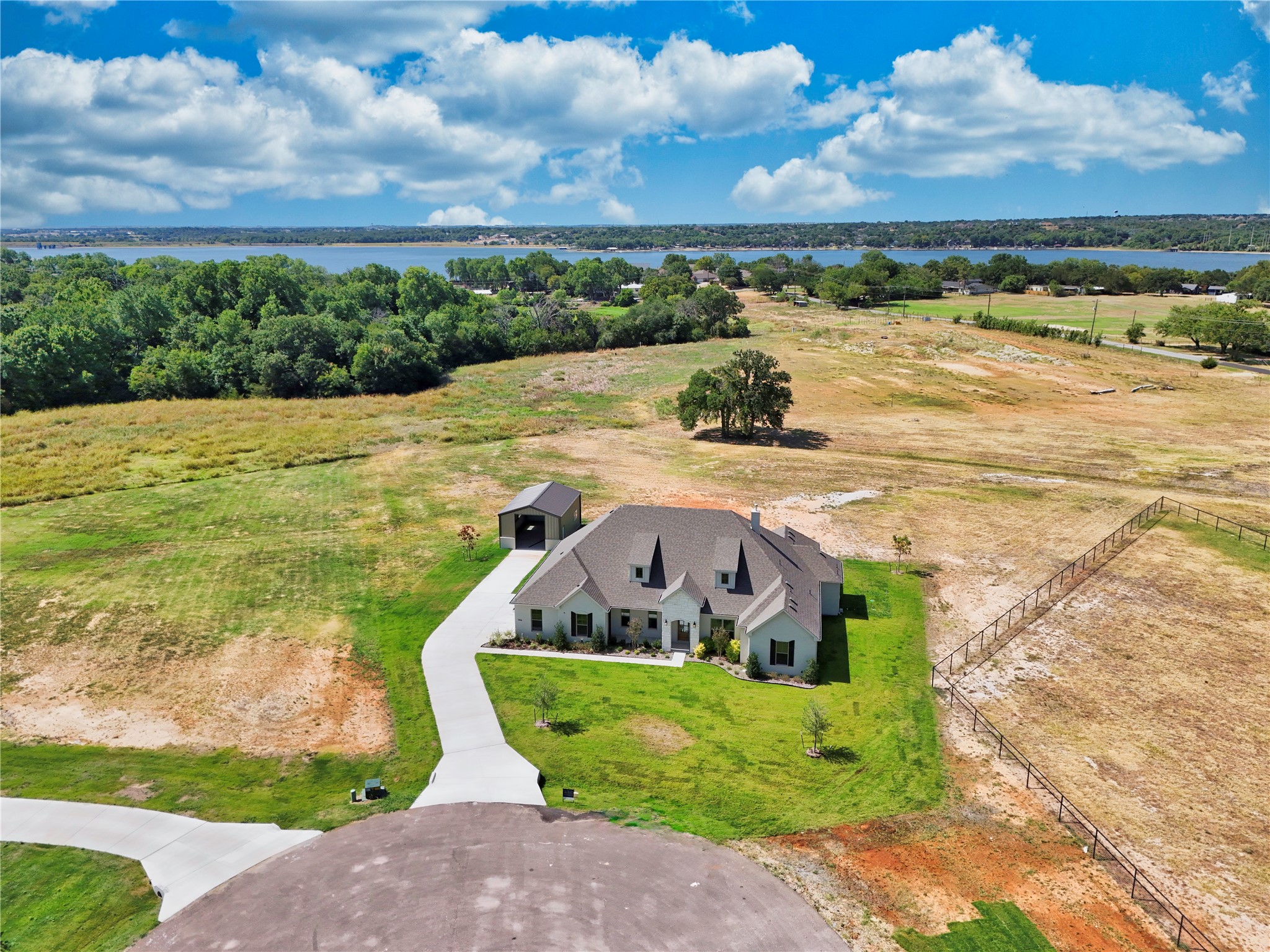 1016 Emery Court