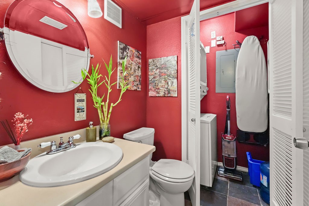 4333 Bowser Avenue 5