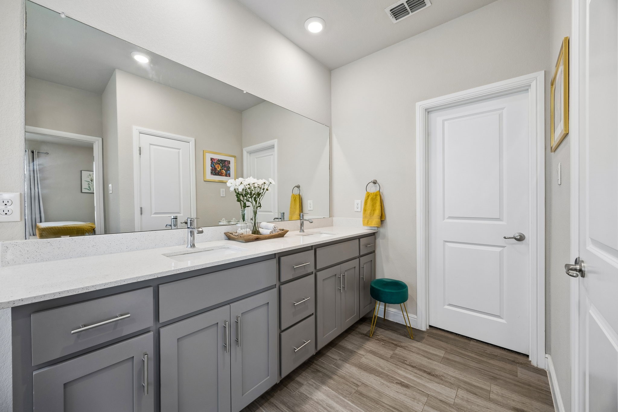 2316 Mockingbird Court