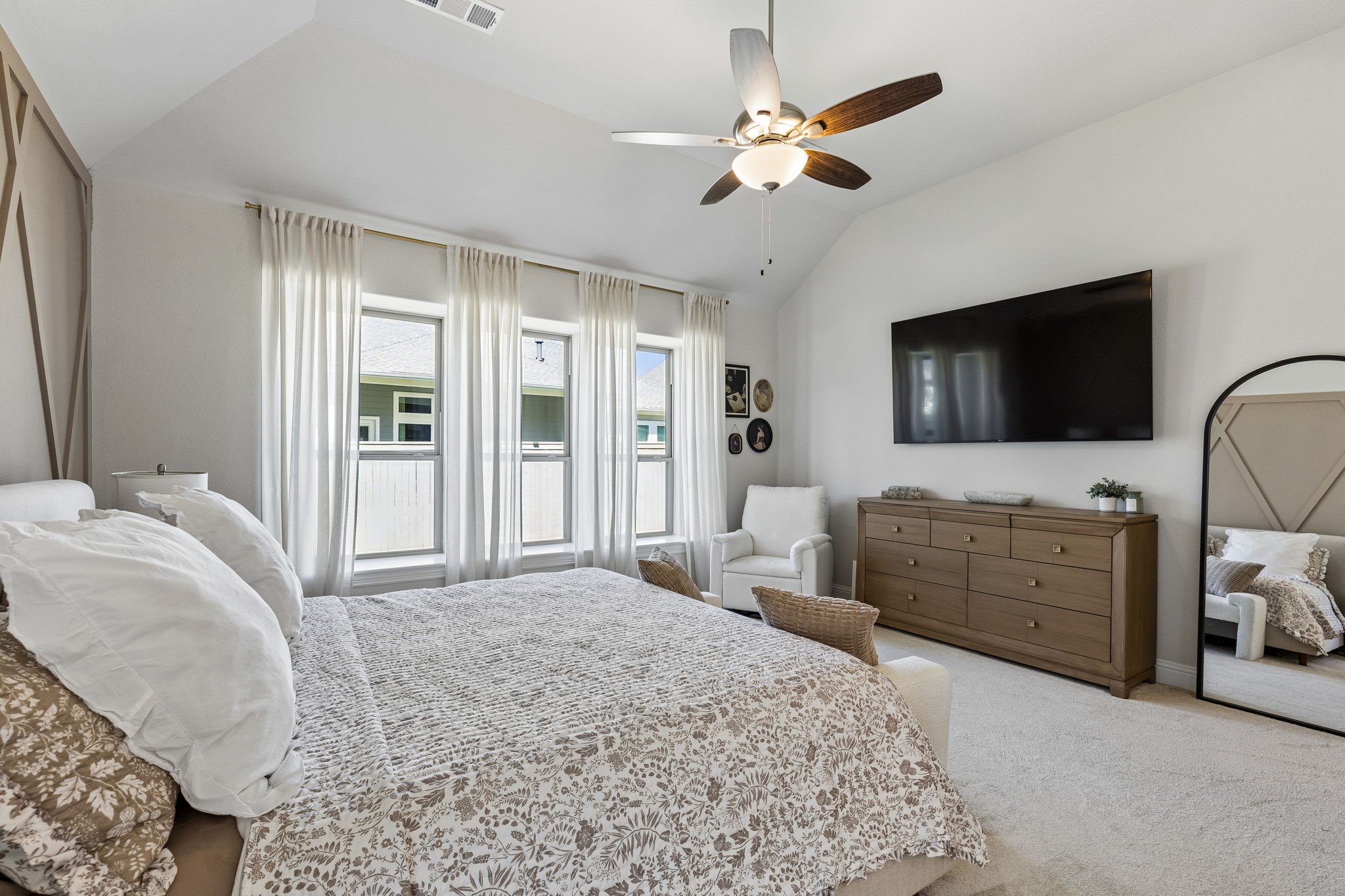 308 Shetland Lane