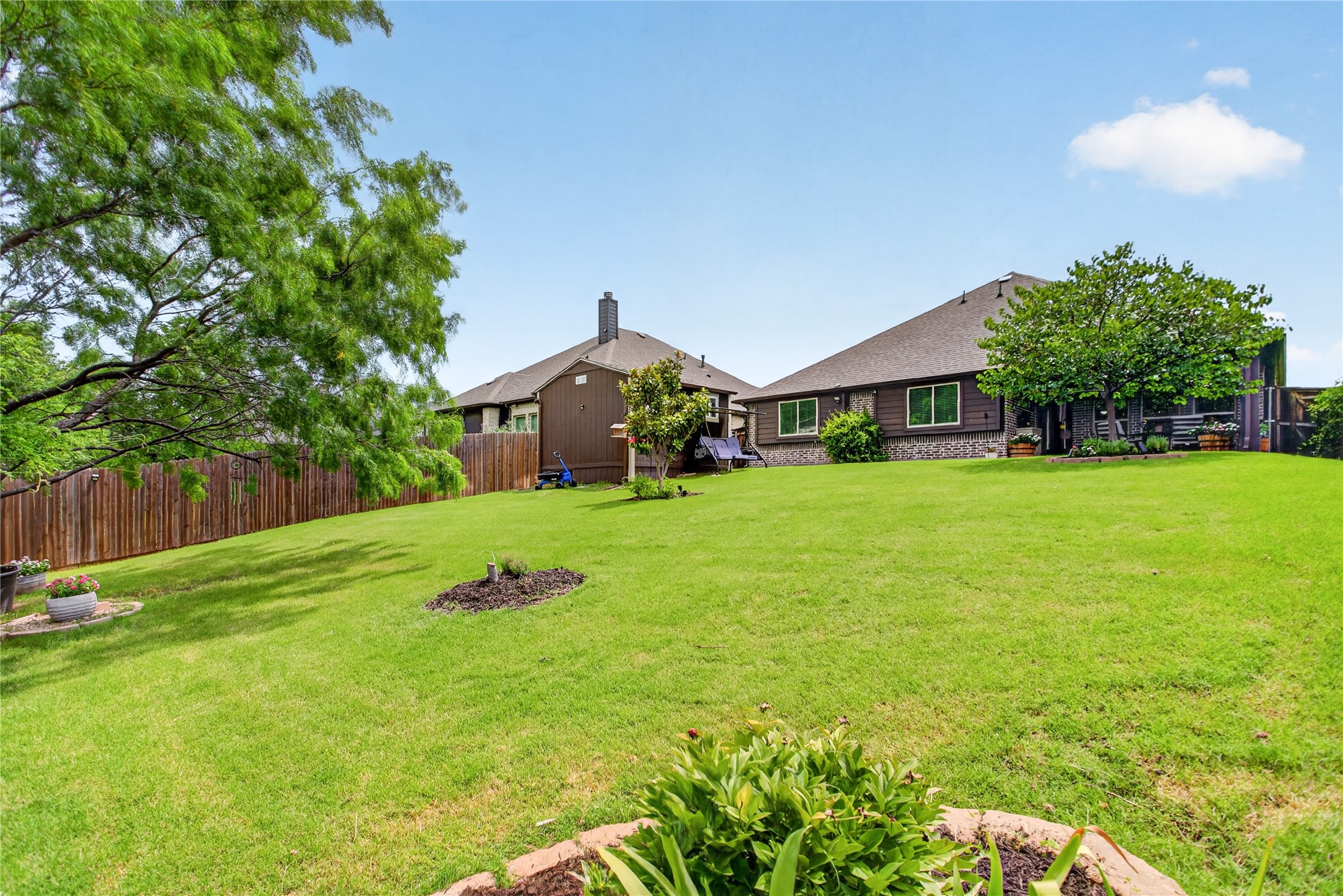 628 Lake Cove Drive