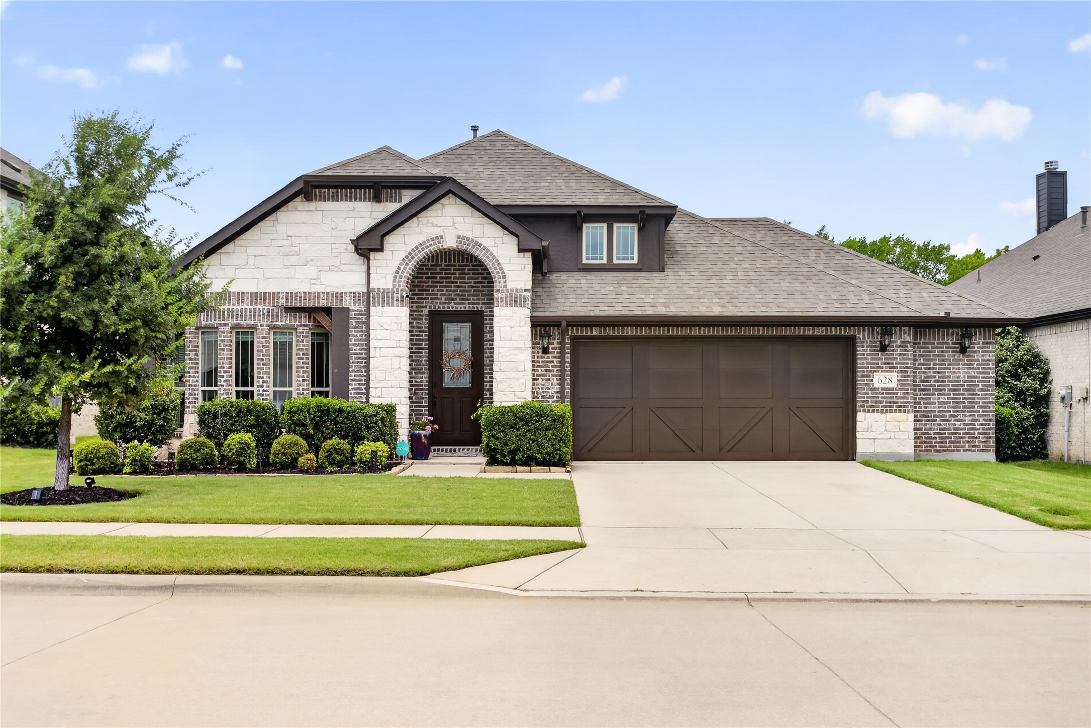 628 Lake Cove Drive
