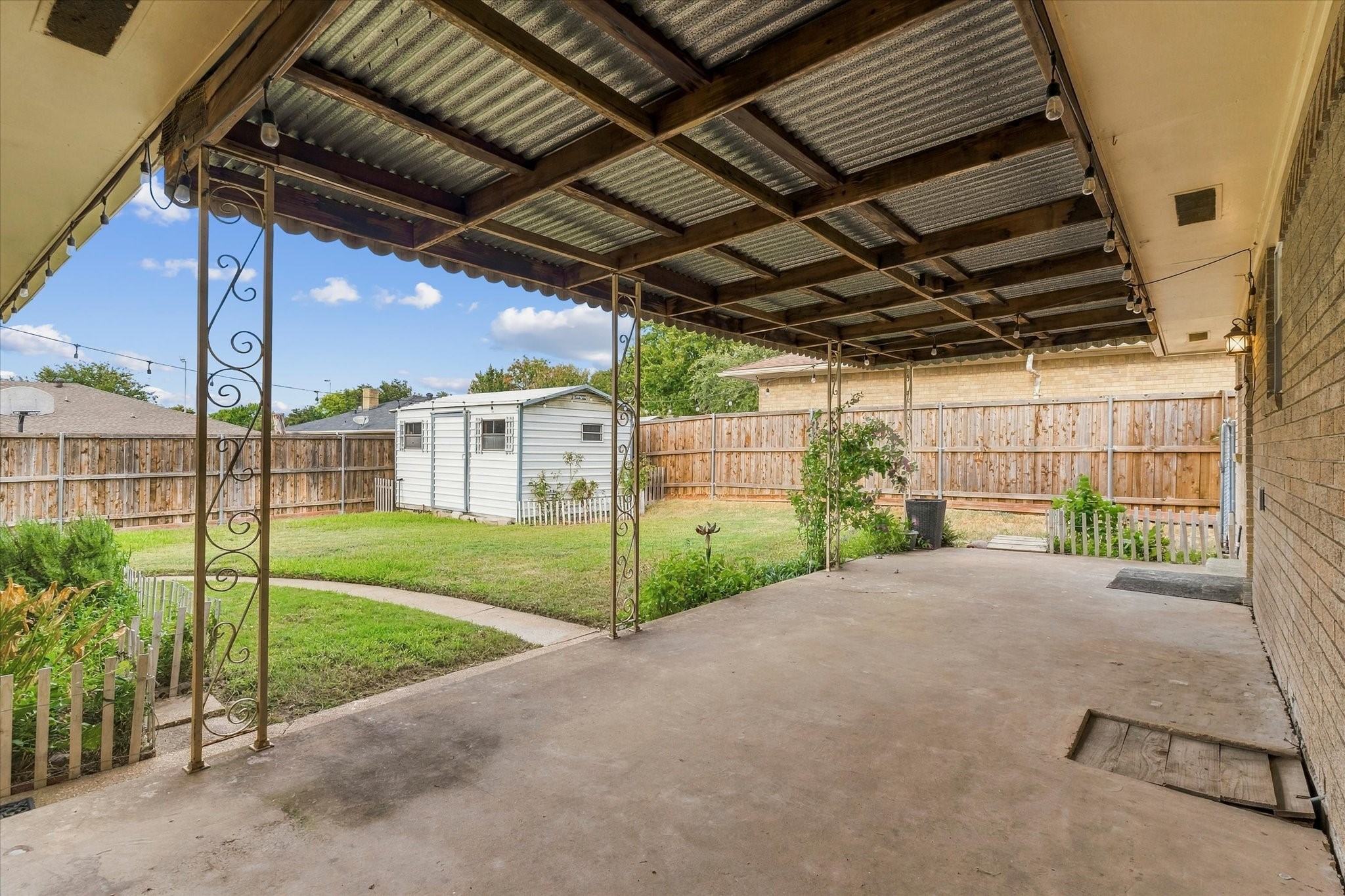 1801 Clear Point Drive
