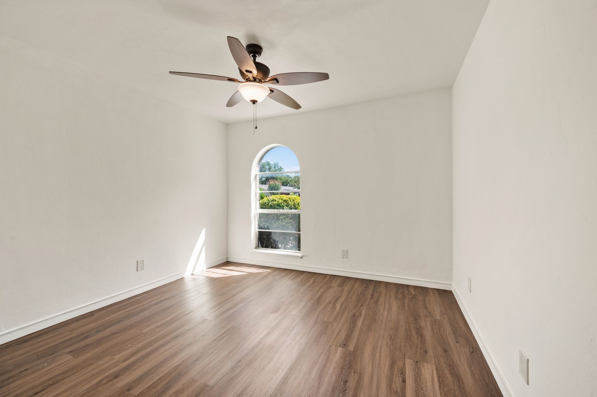 1905 Castille Drive