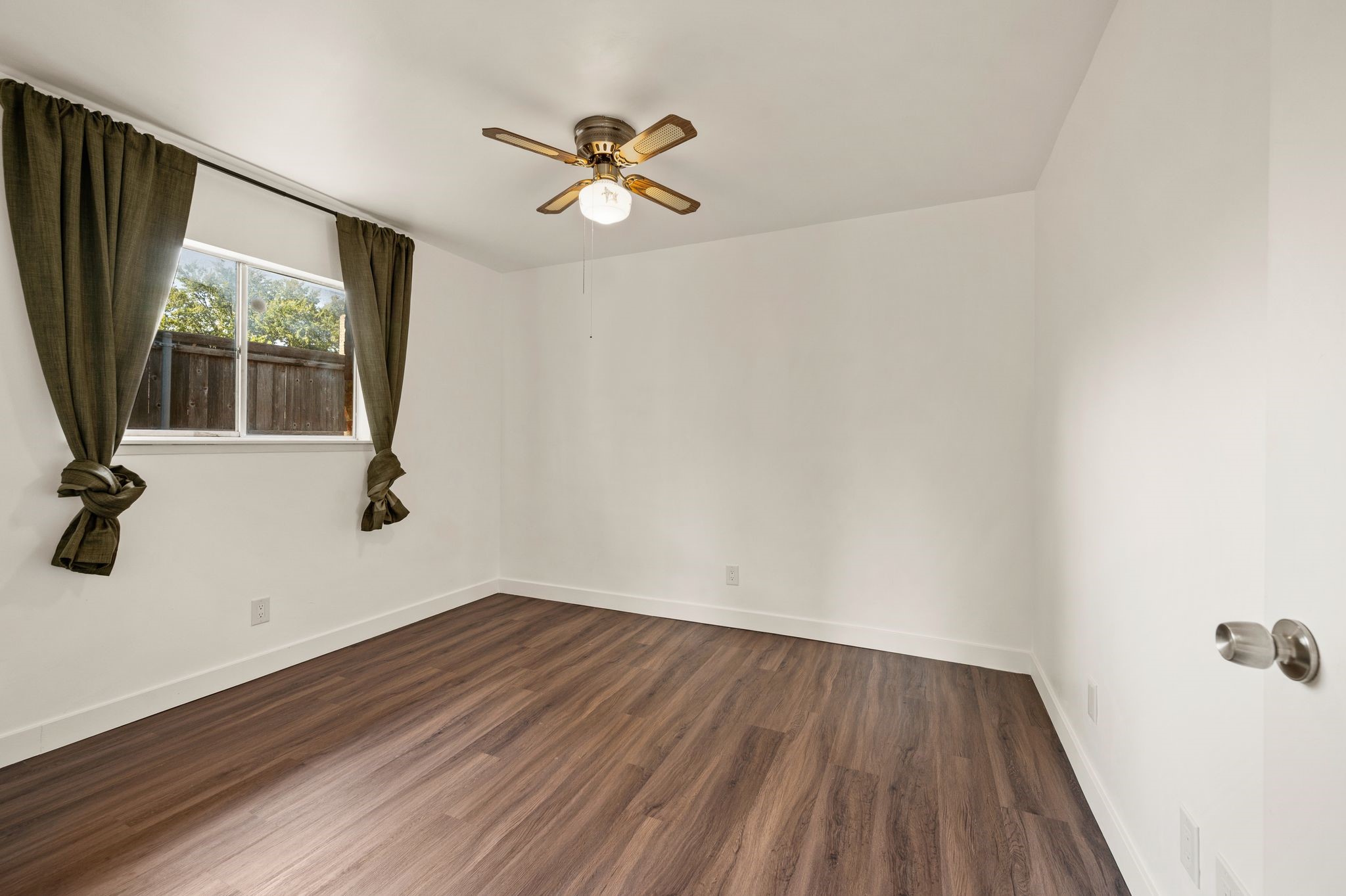 1905 Castille Drive