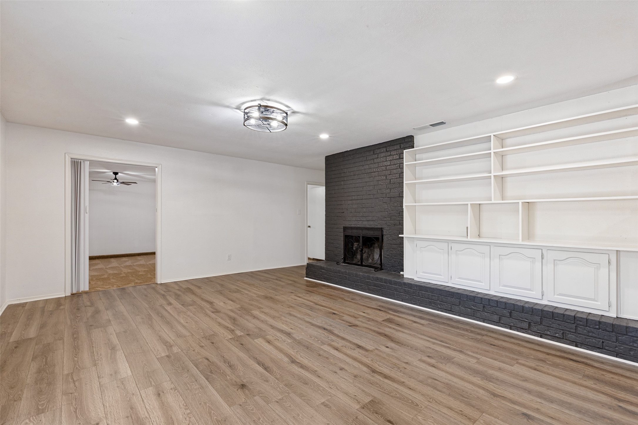 1519 Creekwood Lane