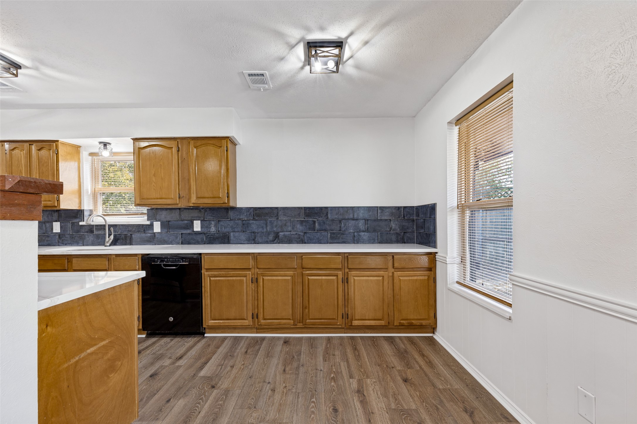 1519 Creekwood Lane