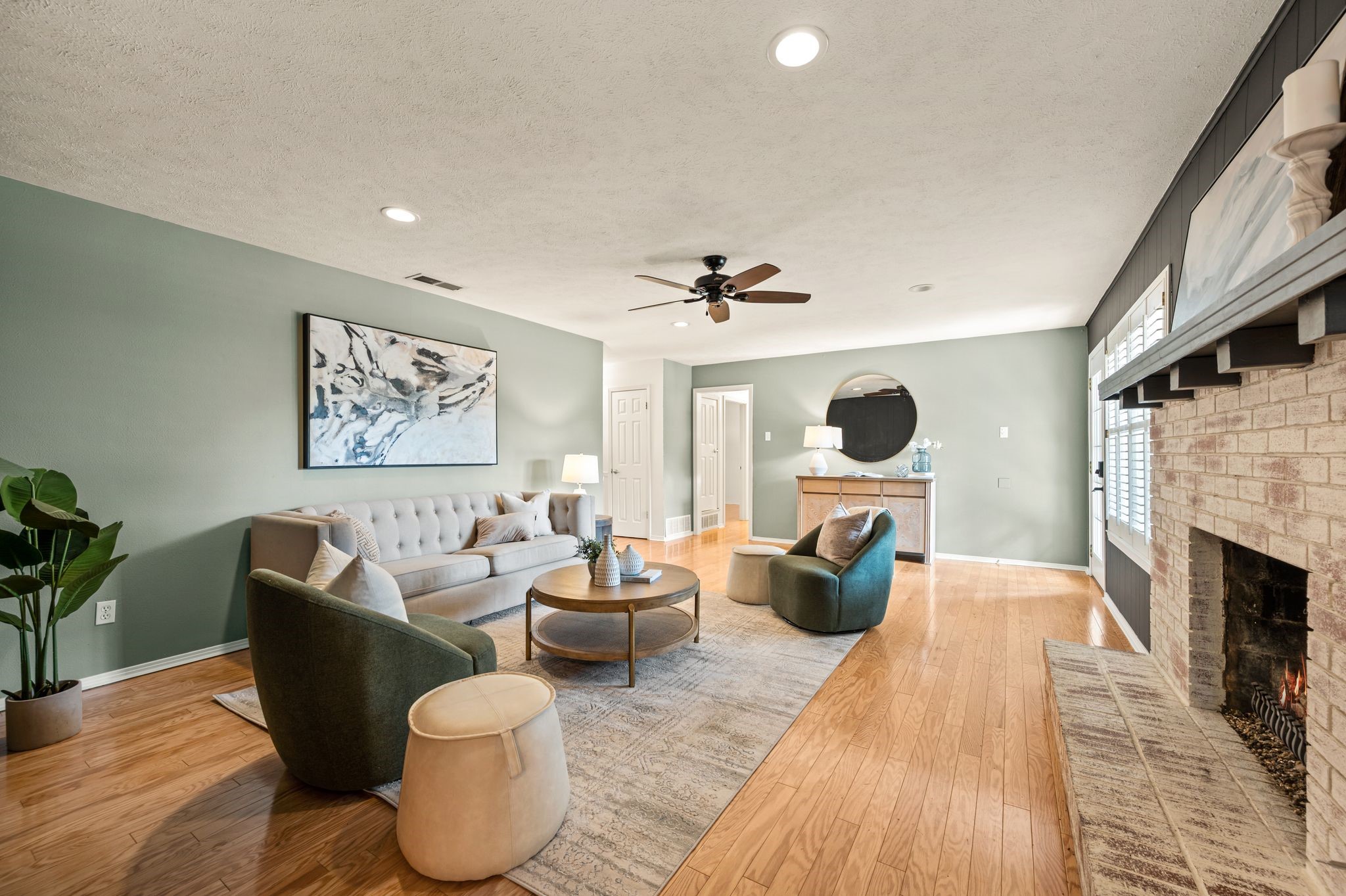 12450 Wood Manor Circle
