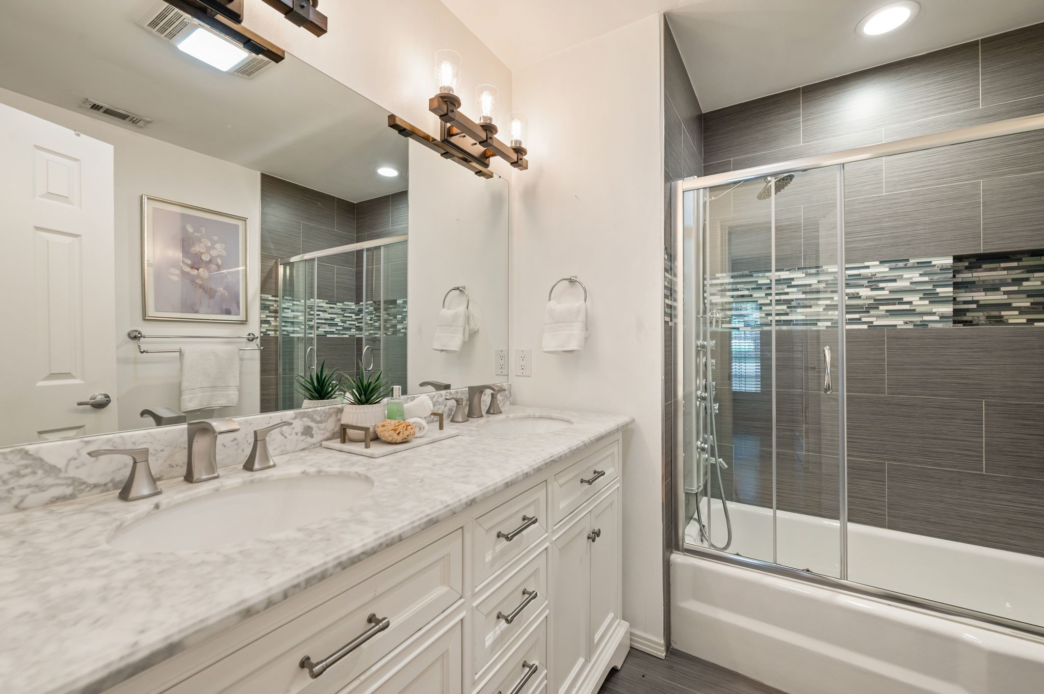 12450 Wood Manor Circle