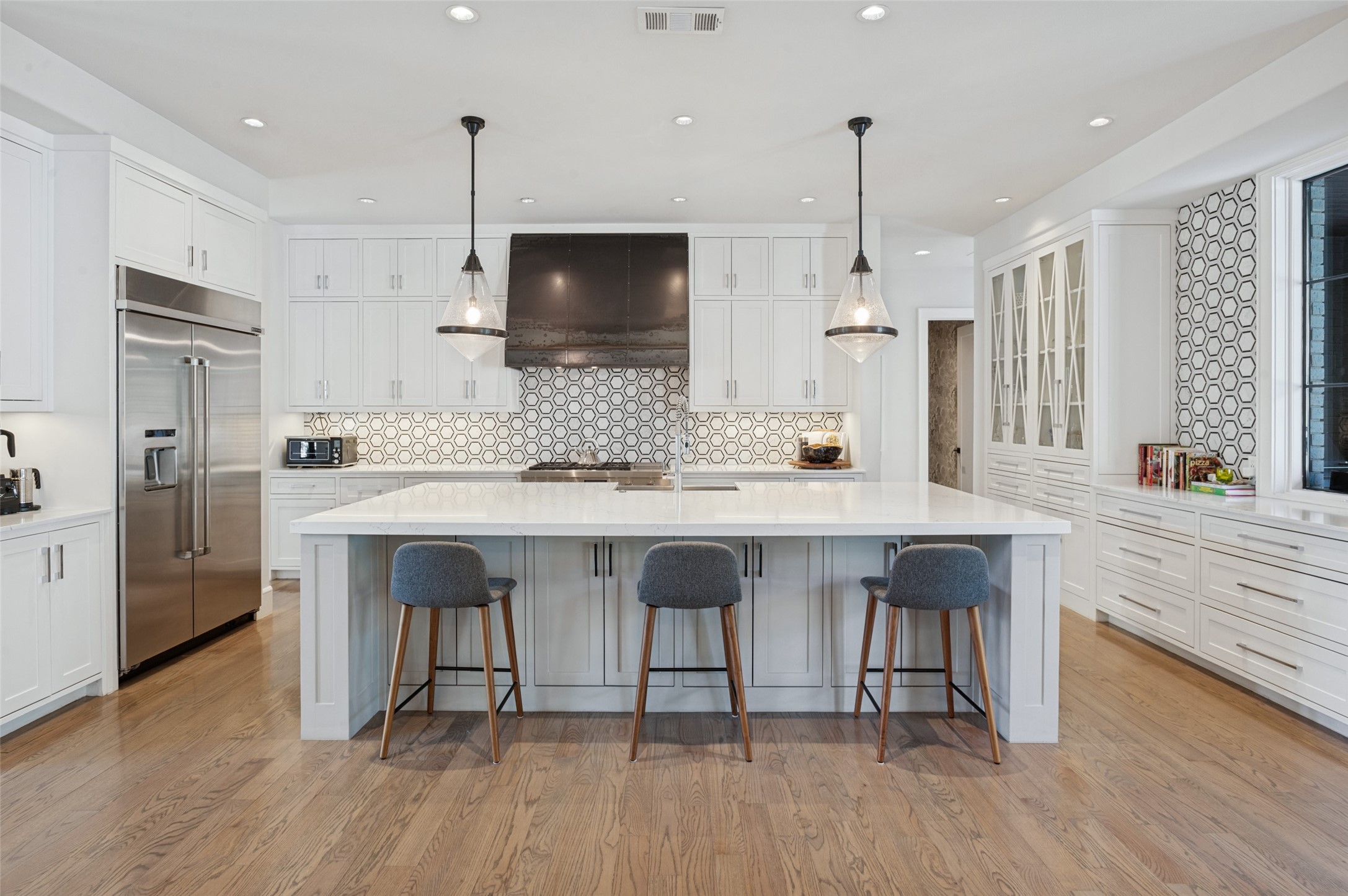 4447 Alta Vista Lane