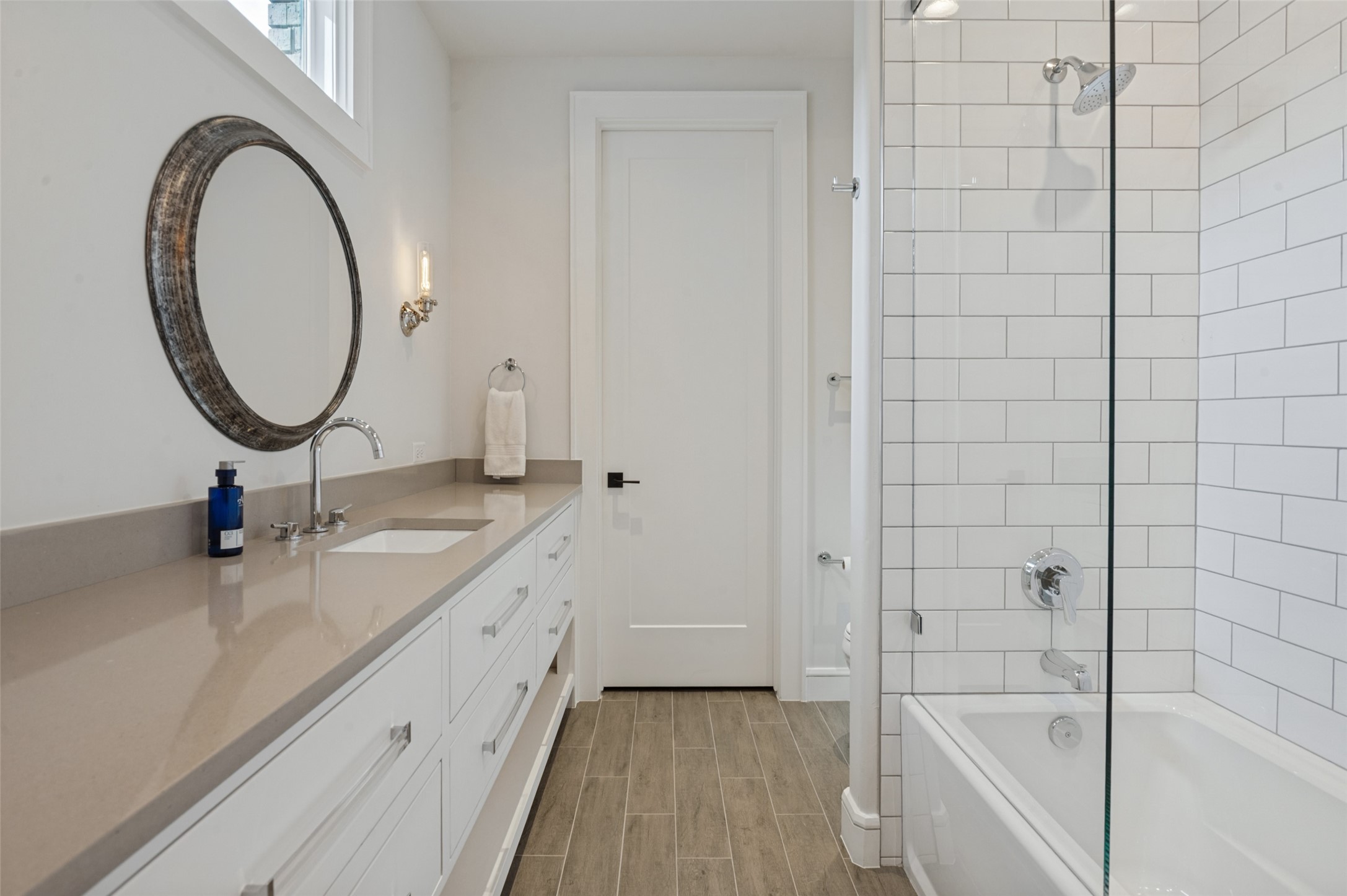 4447 Alta Vista Lane
