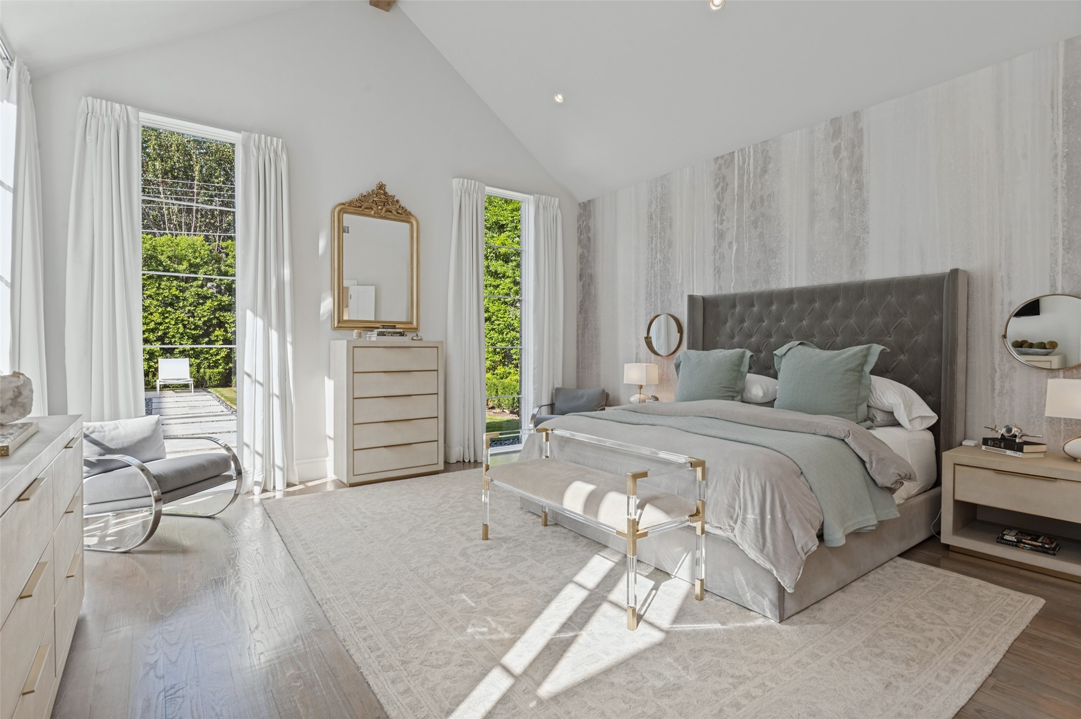 4447 Alta Vista Lane