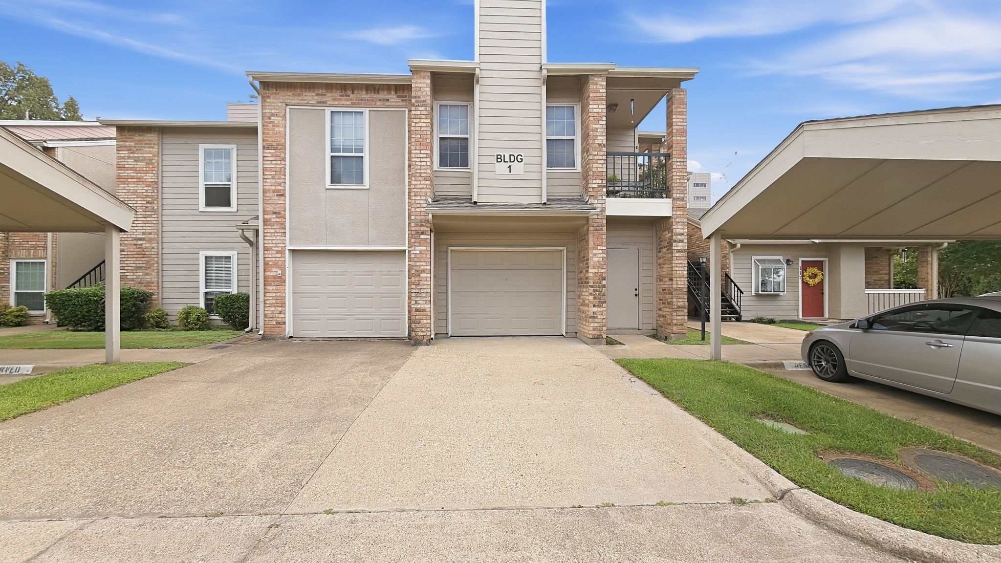 1700 Amelia Court 126