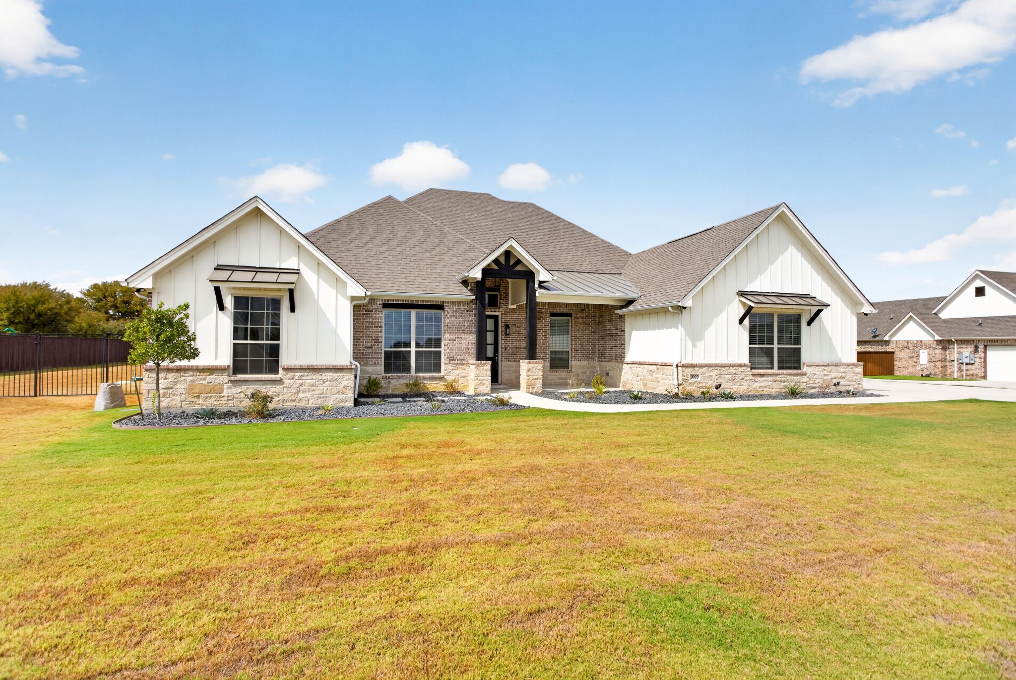 1009 Tobey Court