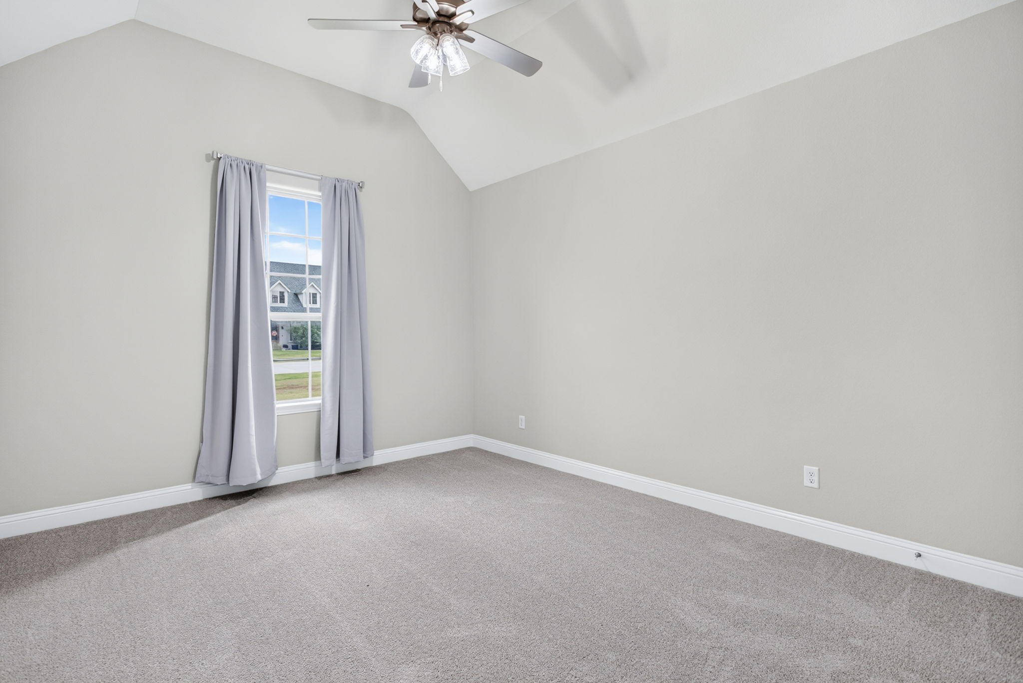 1009 Tobey Court