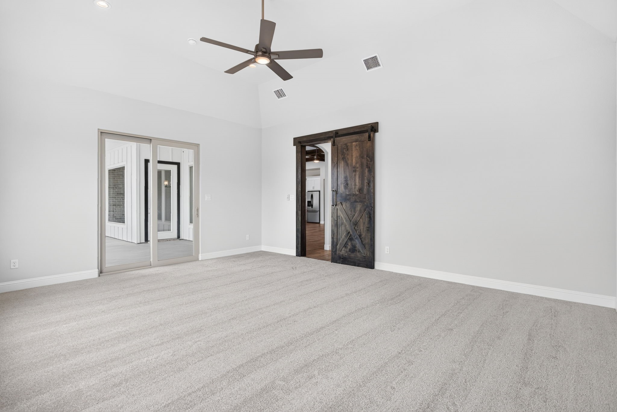 1009 Tobey Court
