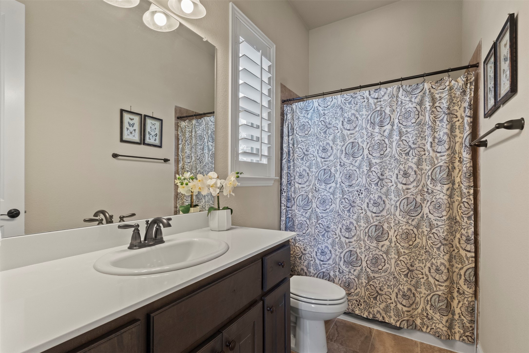 1611 Chisholm Trail
