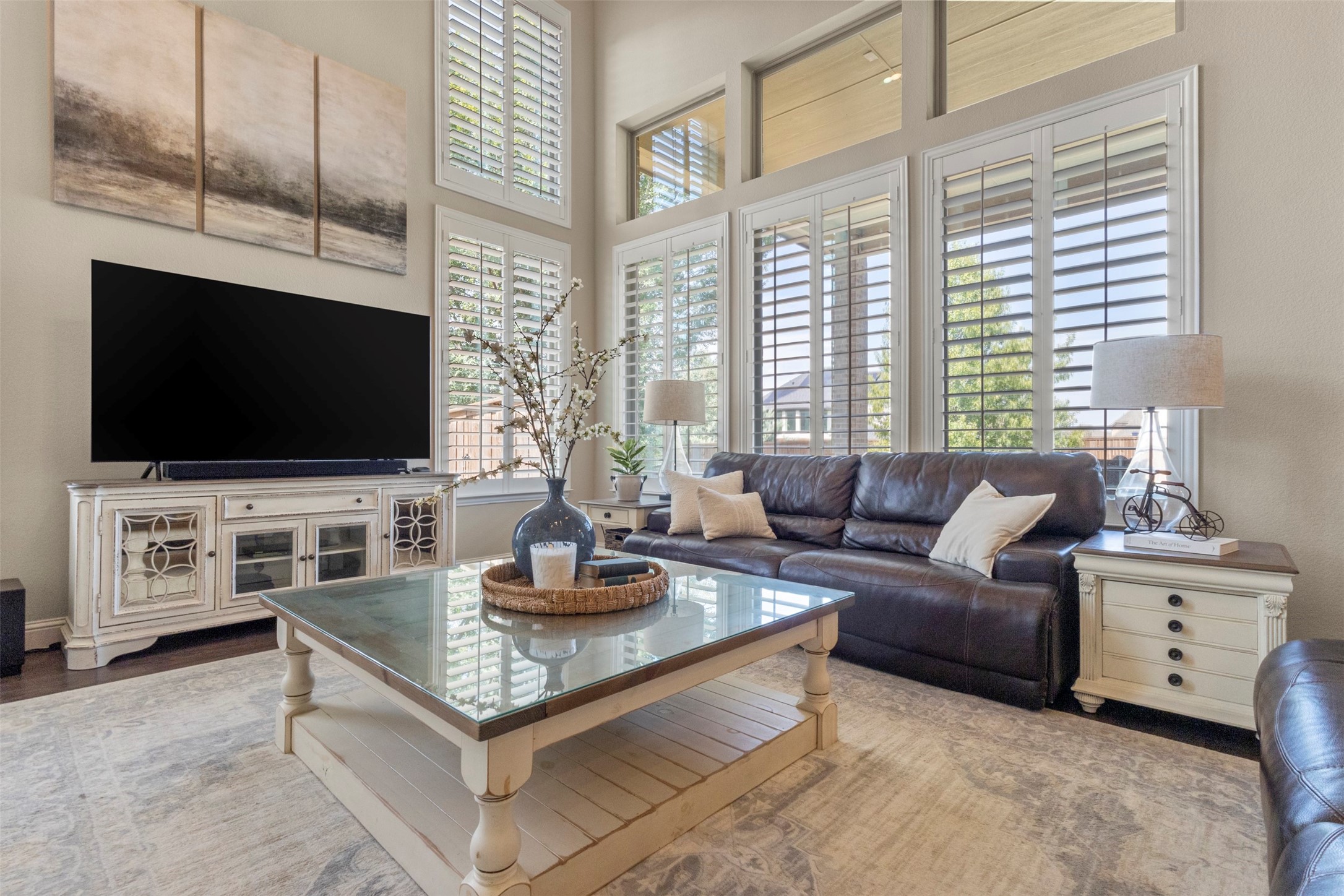 1611 Chisholm Trail