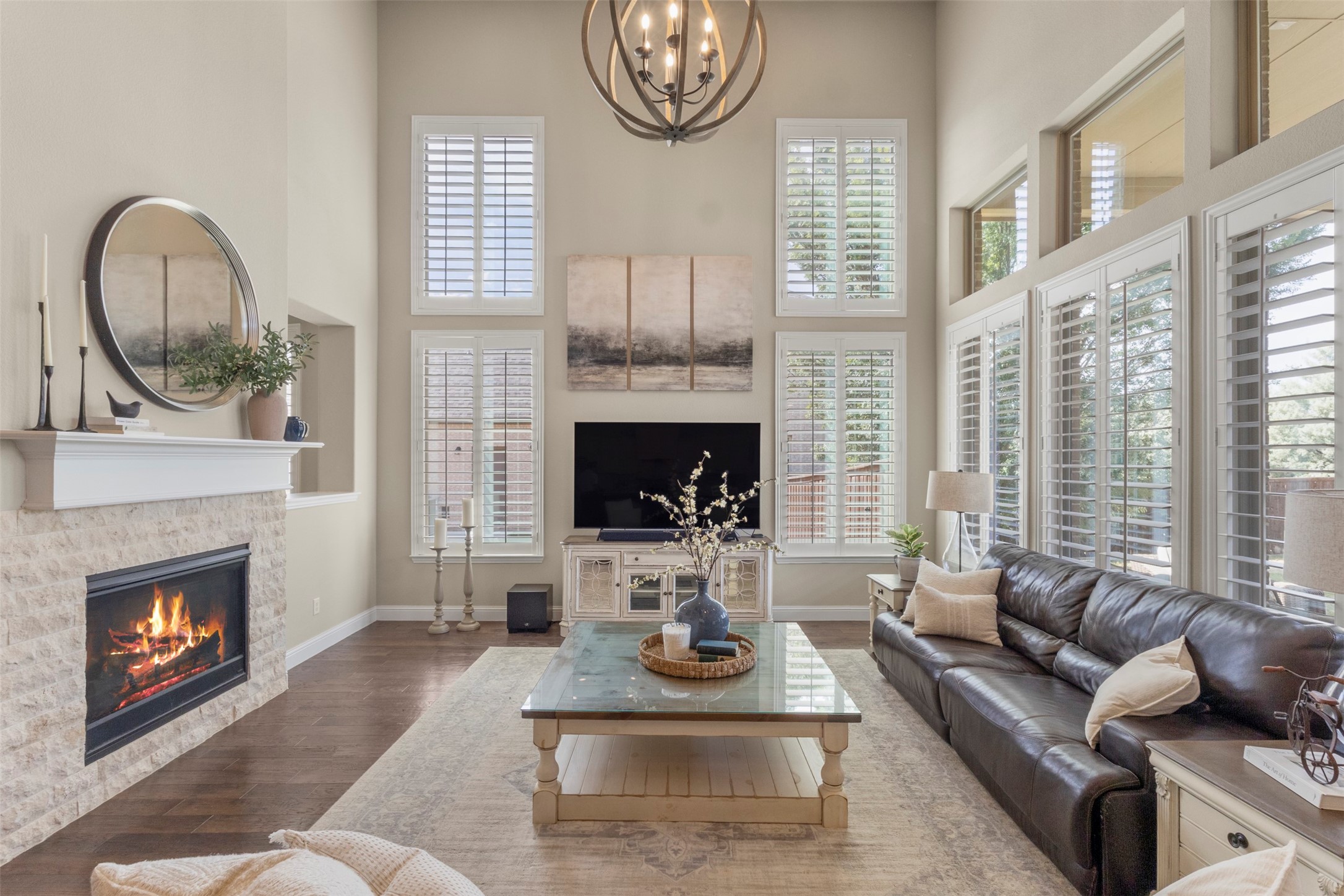1611 Chisholm Trail